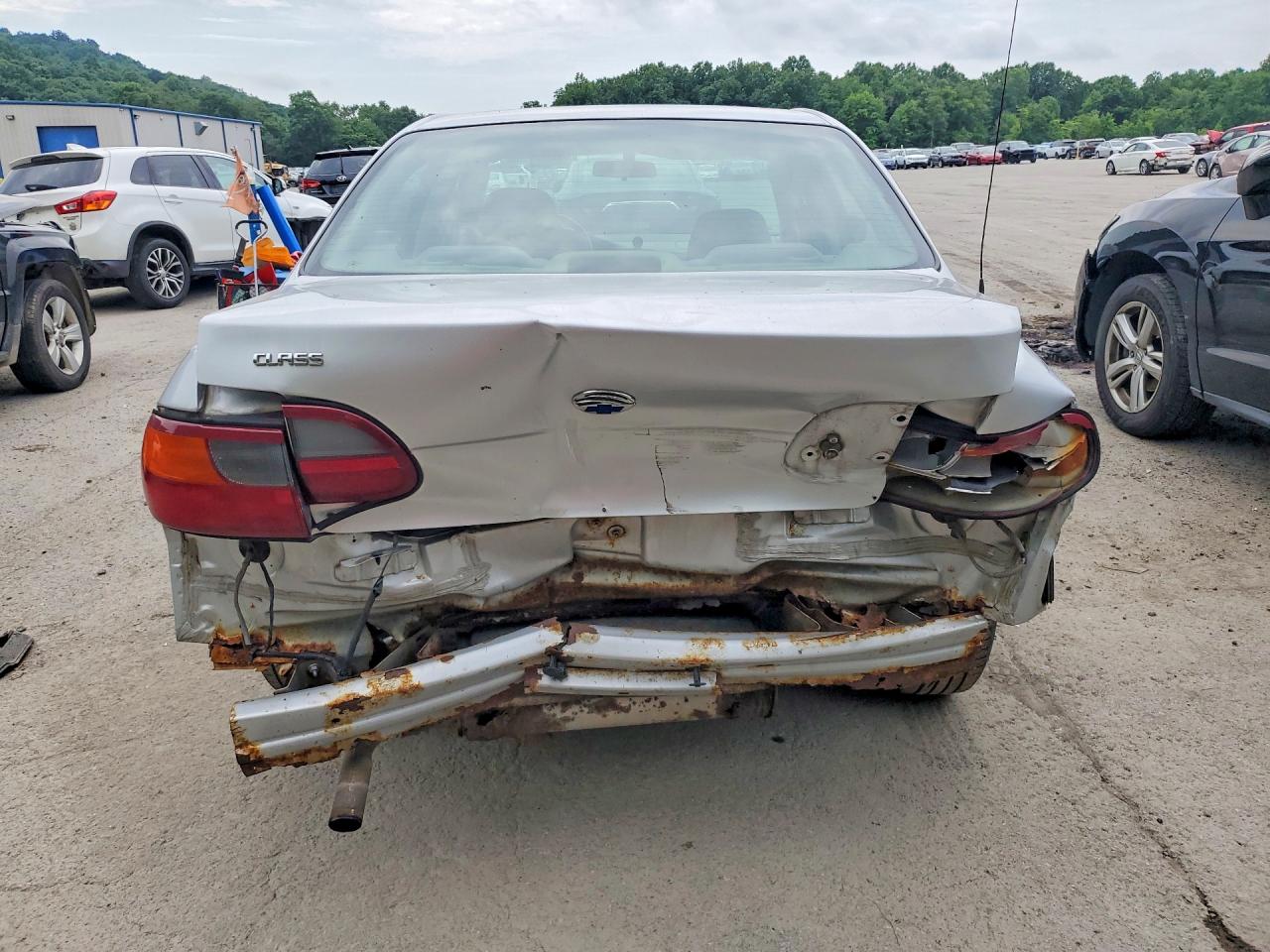 2005 Chevrolet Classic Silver vin: 1G1ND52F65M119656