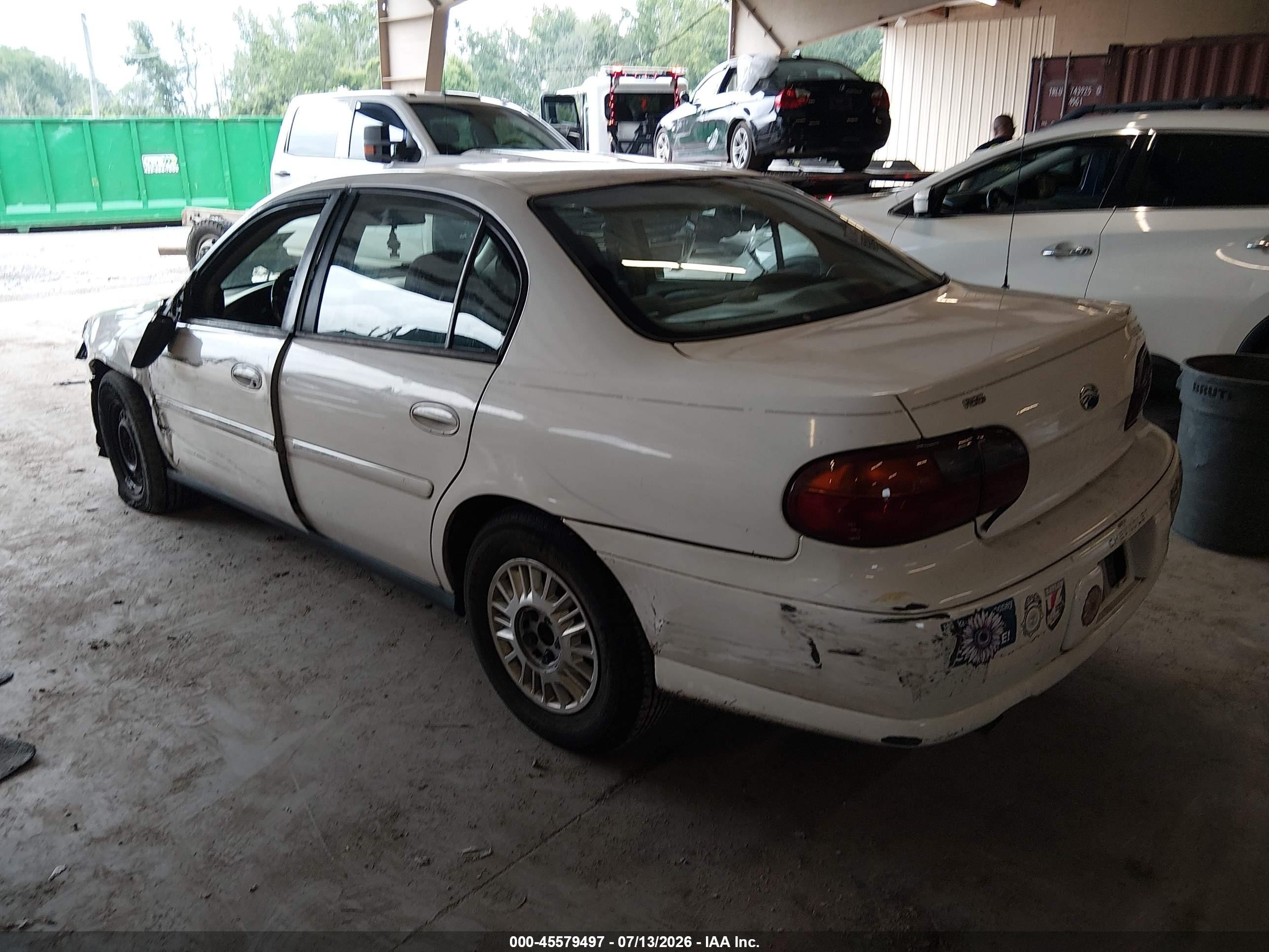 2005 Chevrolet Classic   White vin: 1G1ND52F65M180182