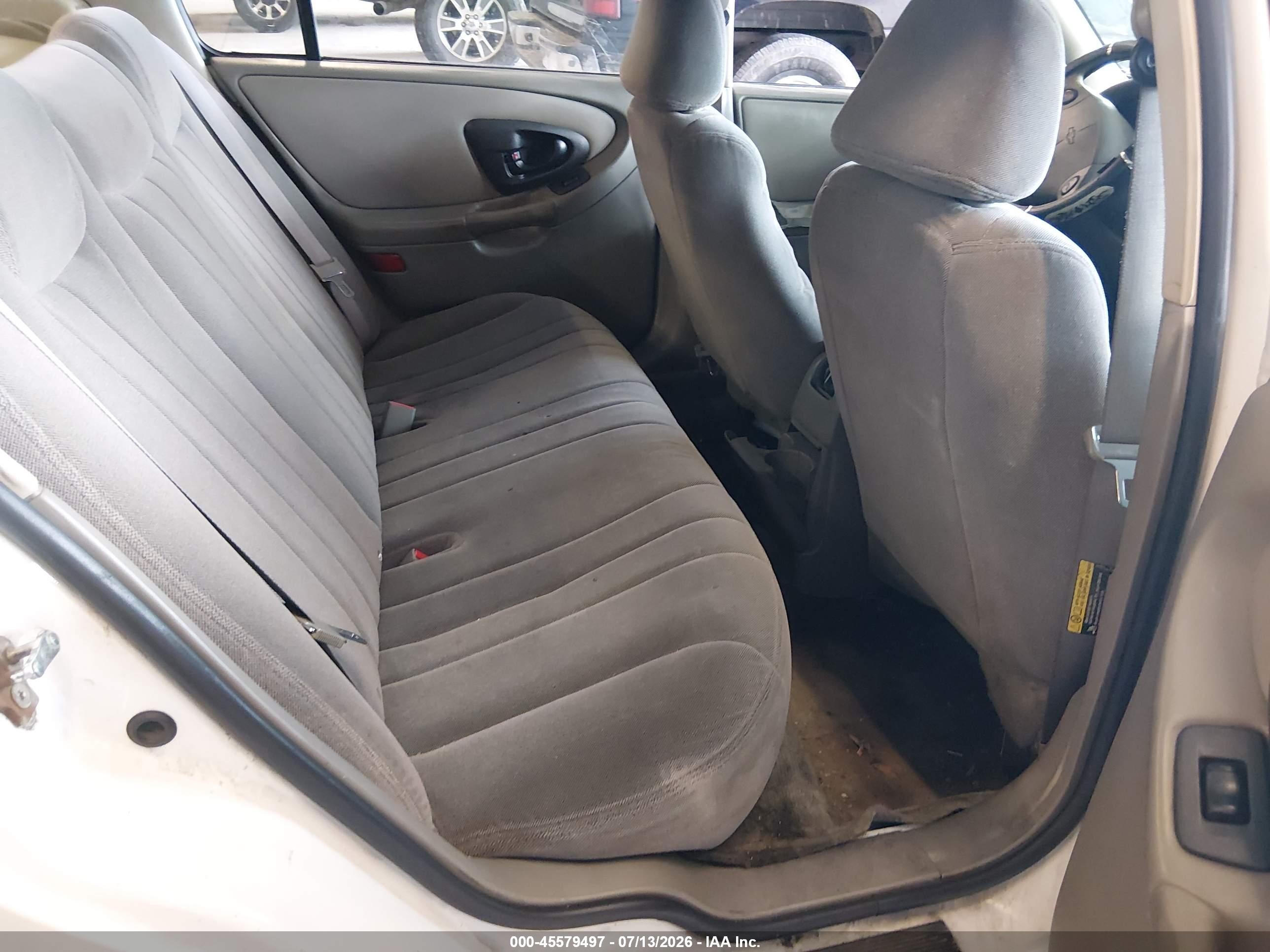 2005 Chevrolet Classic   White vin: 1G1ND52F65M180182