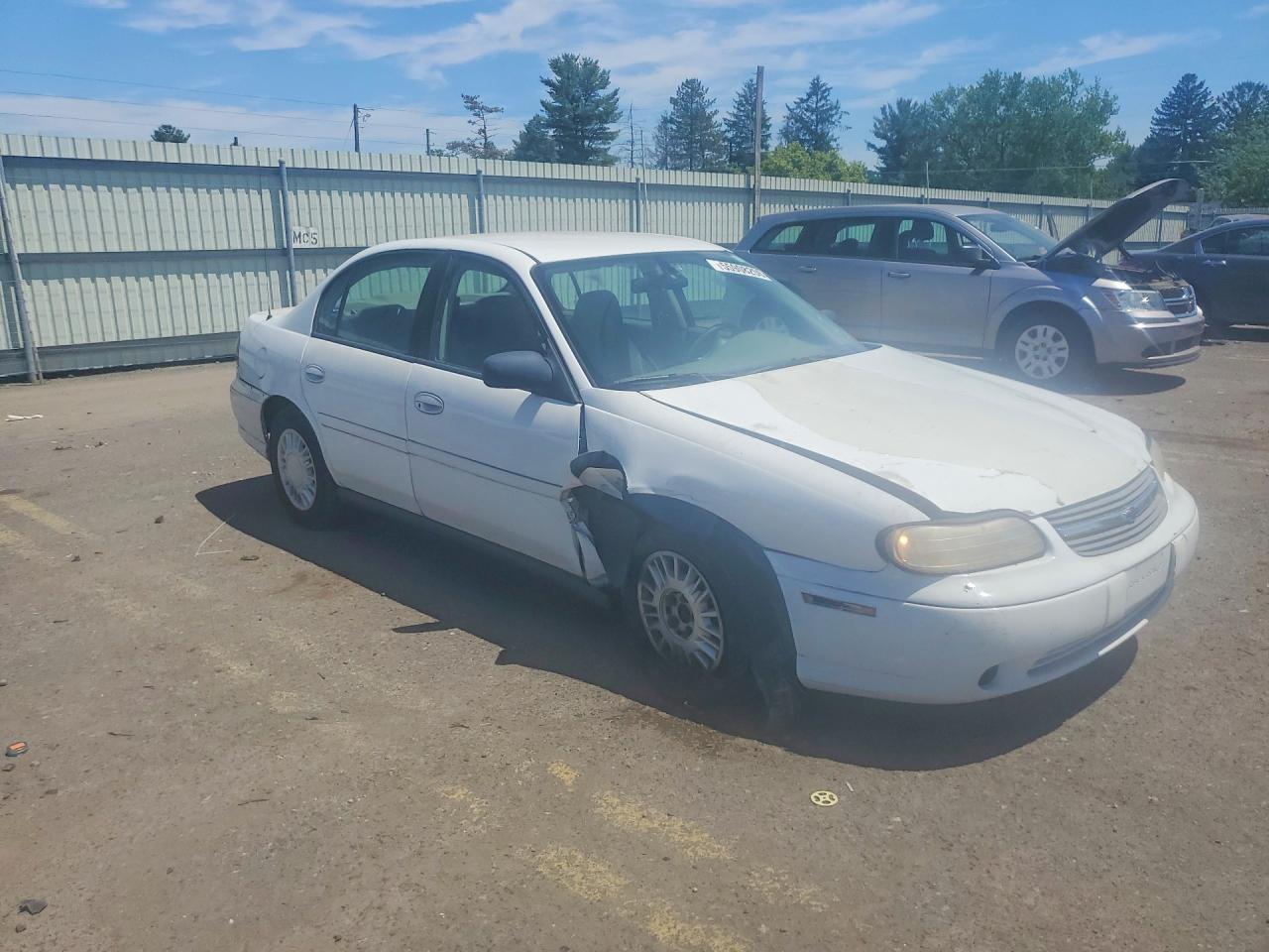 2005 Chevrolet Classic White vin: 1G1ND52F65M213018