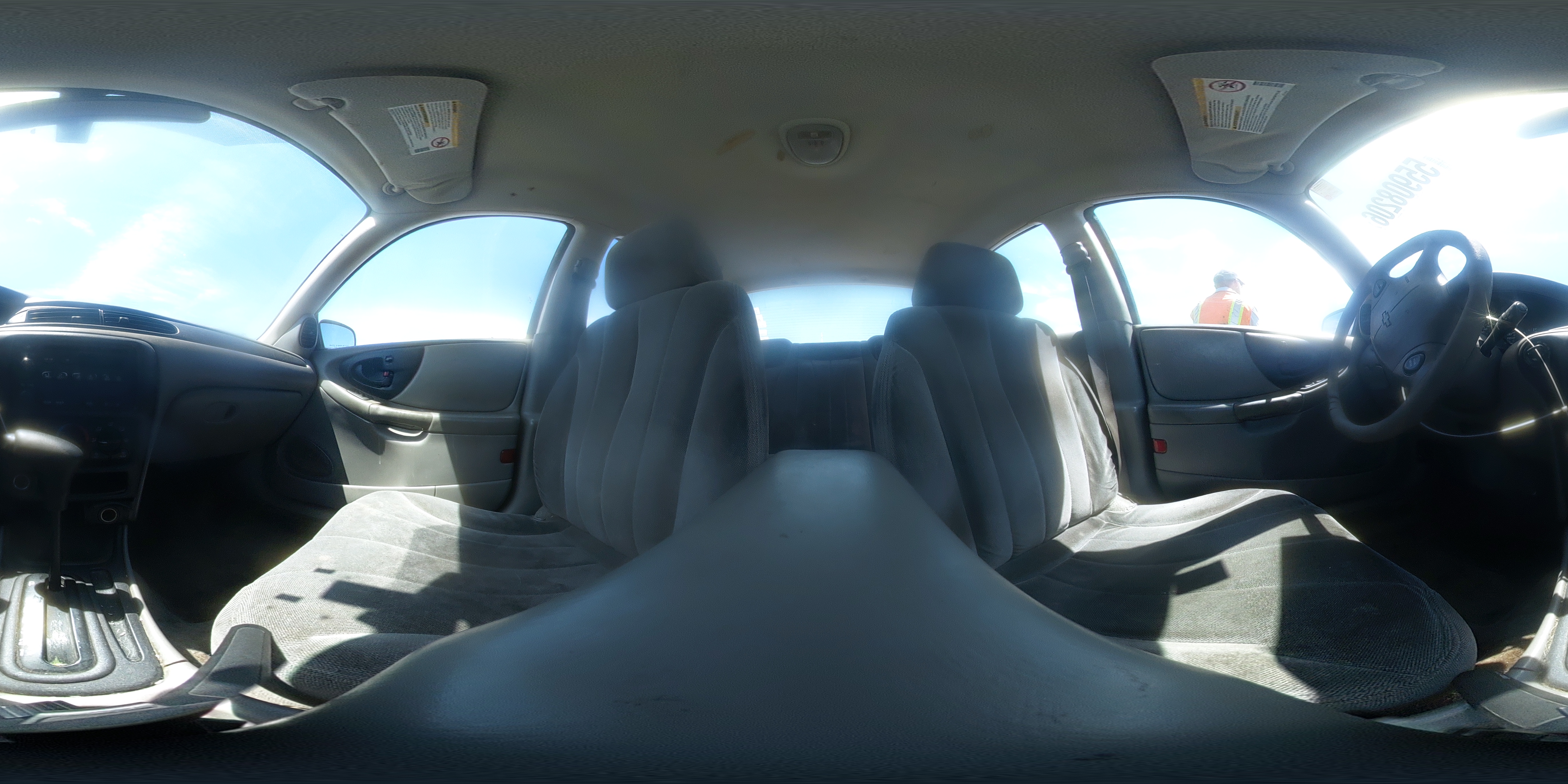 2005 Chevrolet Classic White vin: 1G1ND52F65M213018