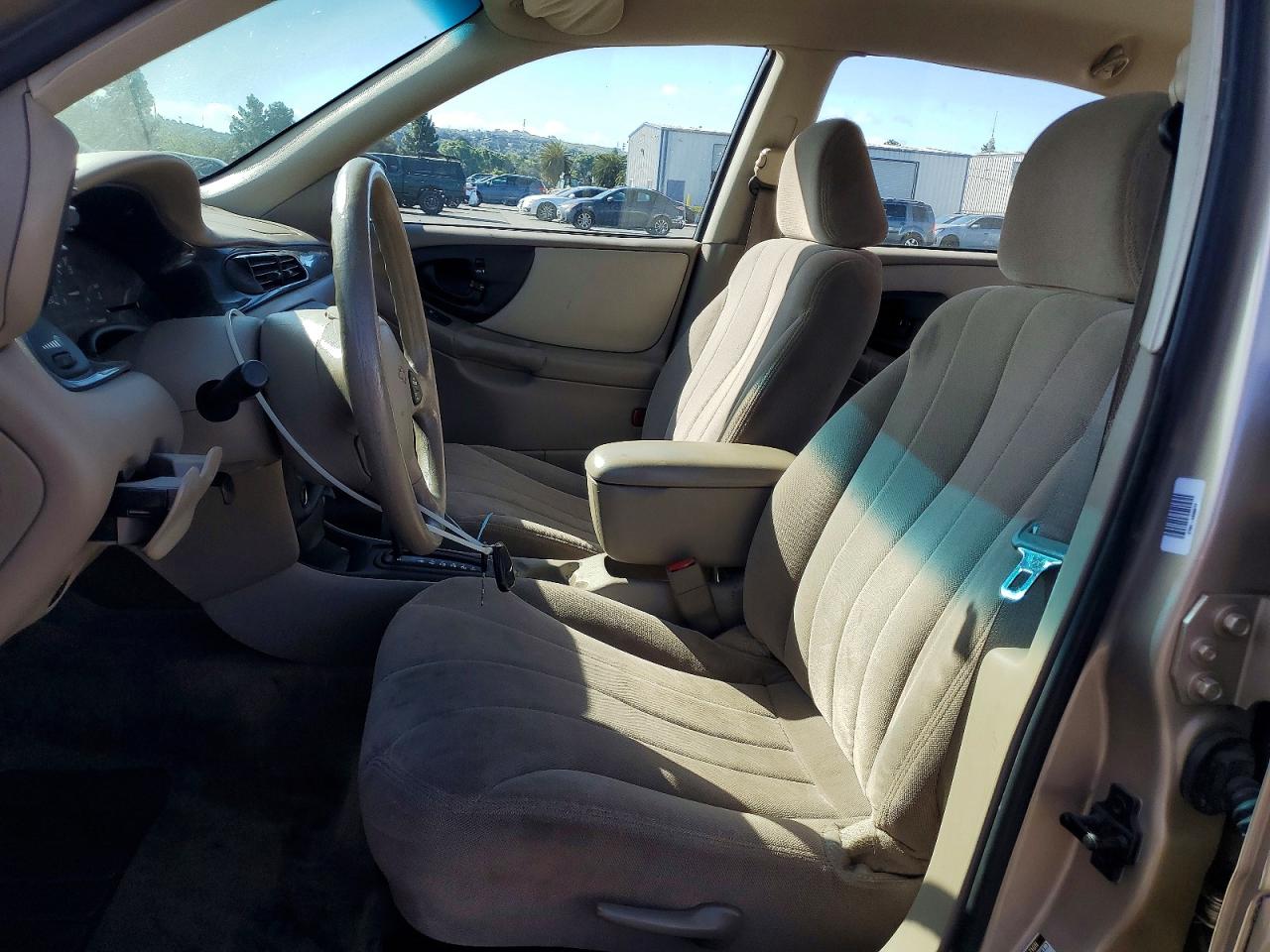 2004 Chevrolet Classic Tan vin: 1G1ND52F74M575146