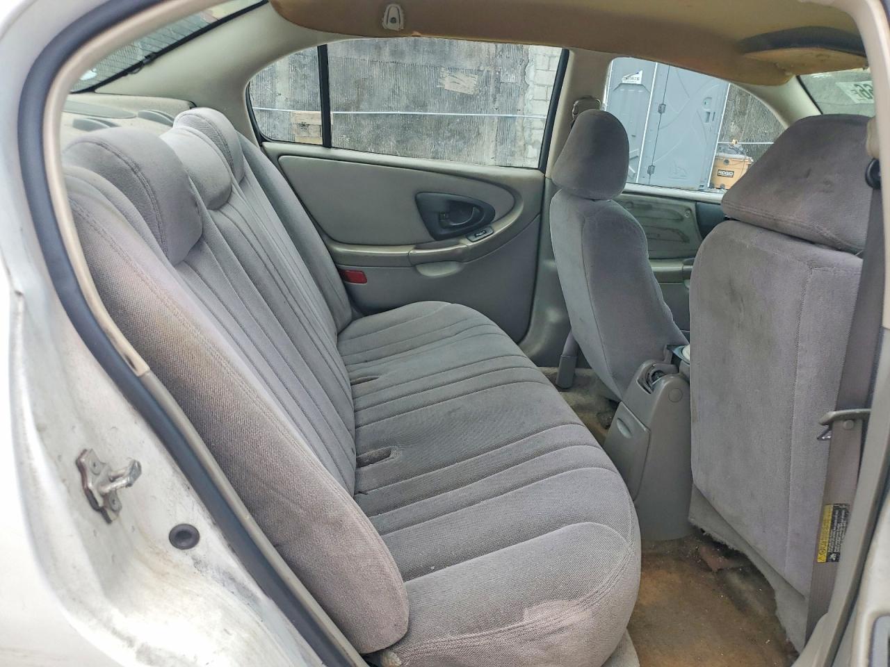 2004 Chevrolet Classic White vin: 1G1ND52F74M709878