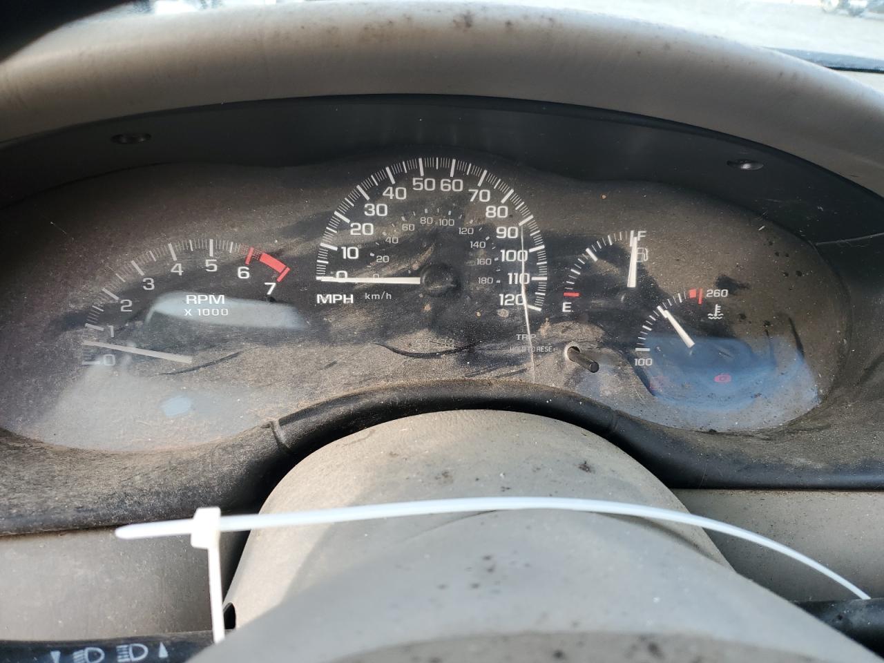 2005 Chevrolet Classic White vin: 1G1ND52F75M162211