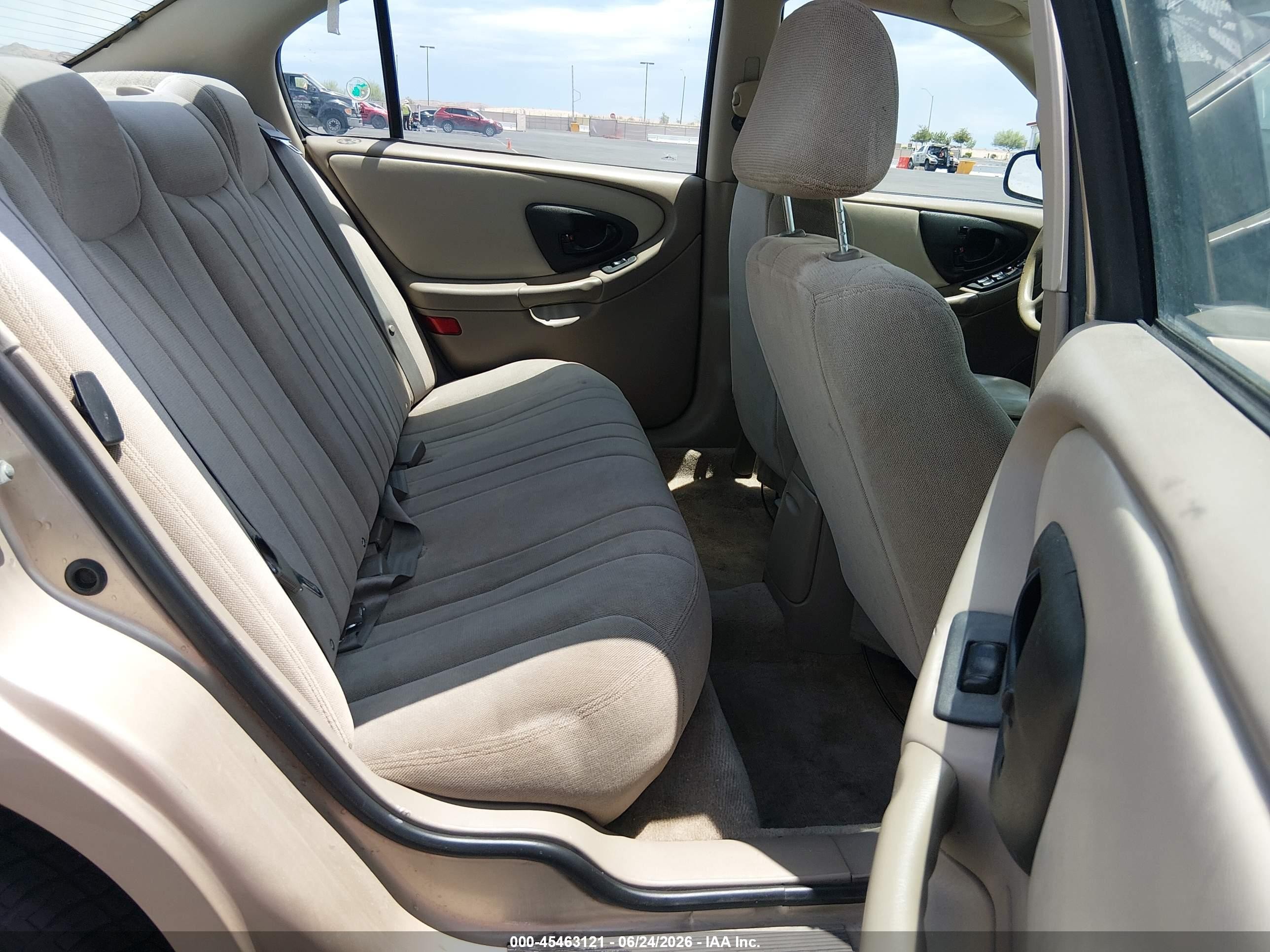 2005 Chevrolet Classic   Tan vin: 1G1ND52F75M168459