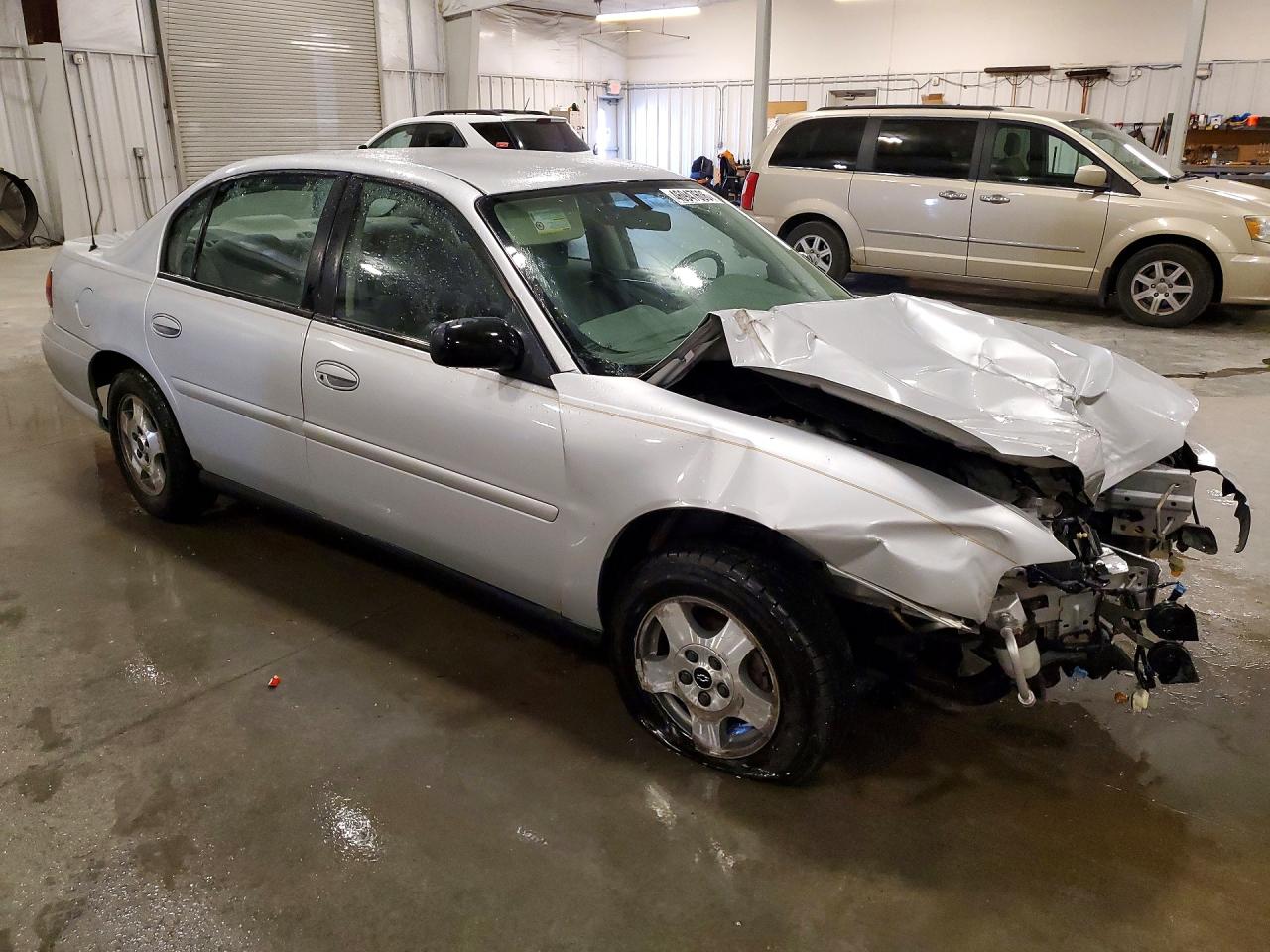 2005 Chevrolet Classic Silver vin: 1G1ND52F75M230281