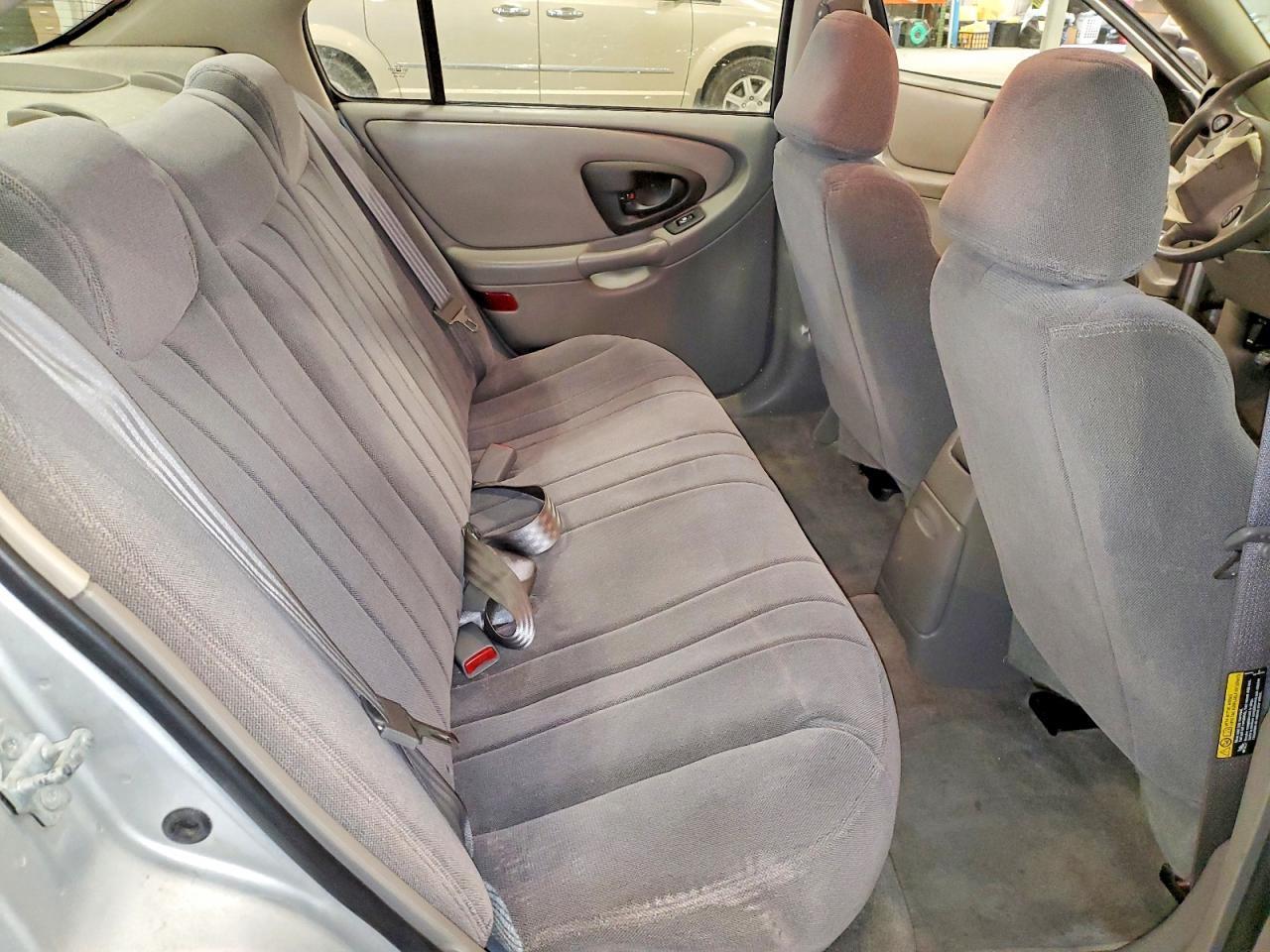 2005 Chevrolet Classic Silver vin: 1G1ND52F75M230281