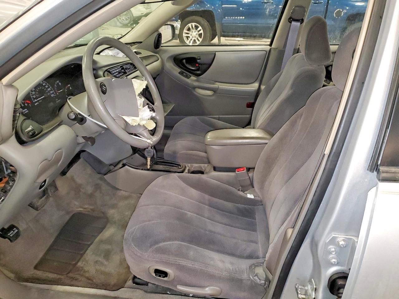 2005 Chevrolet Classic Silver vin: 1G1ND52F75M230281