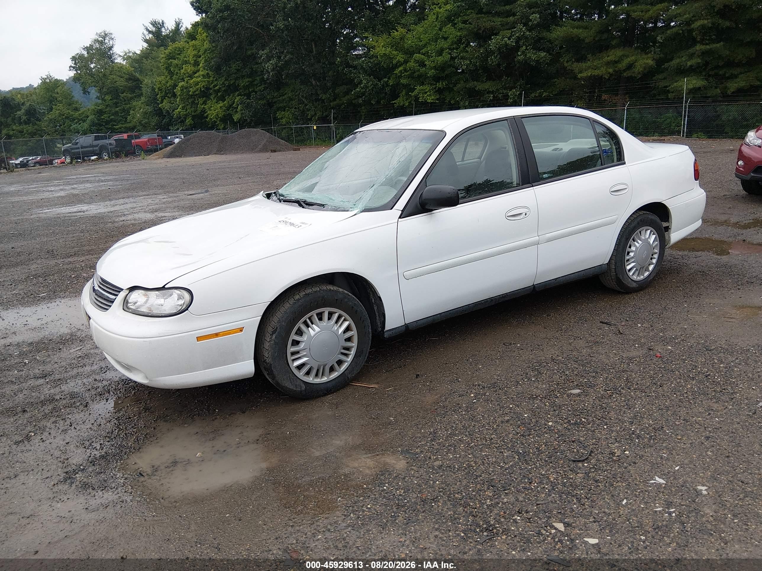 2004 Chevrolet Classic   White vin: 1G1ND52F84M621888