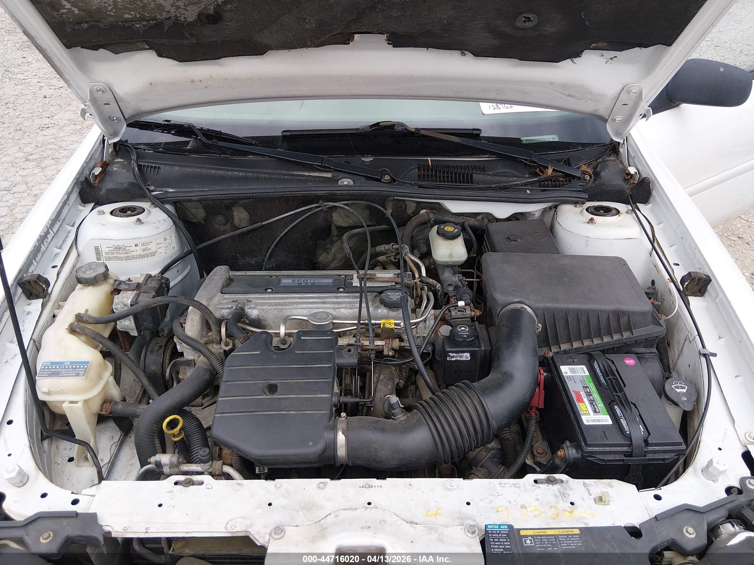 2005 Chevrolet Classic Белый vin: 1G1ND52F85M143313