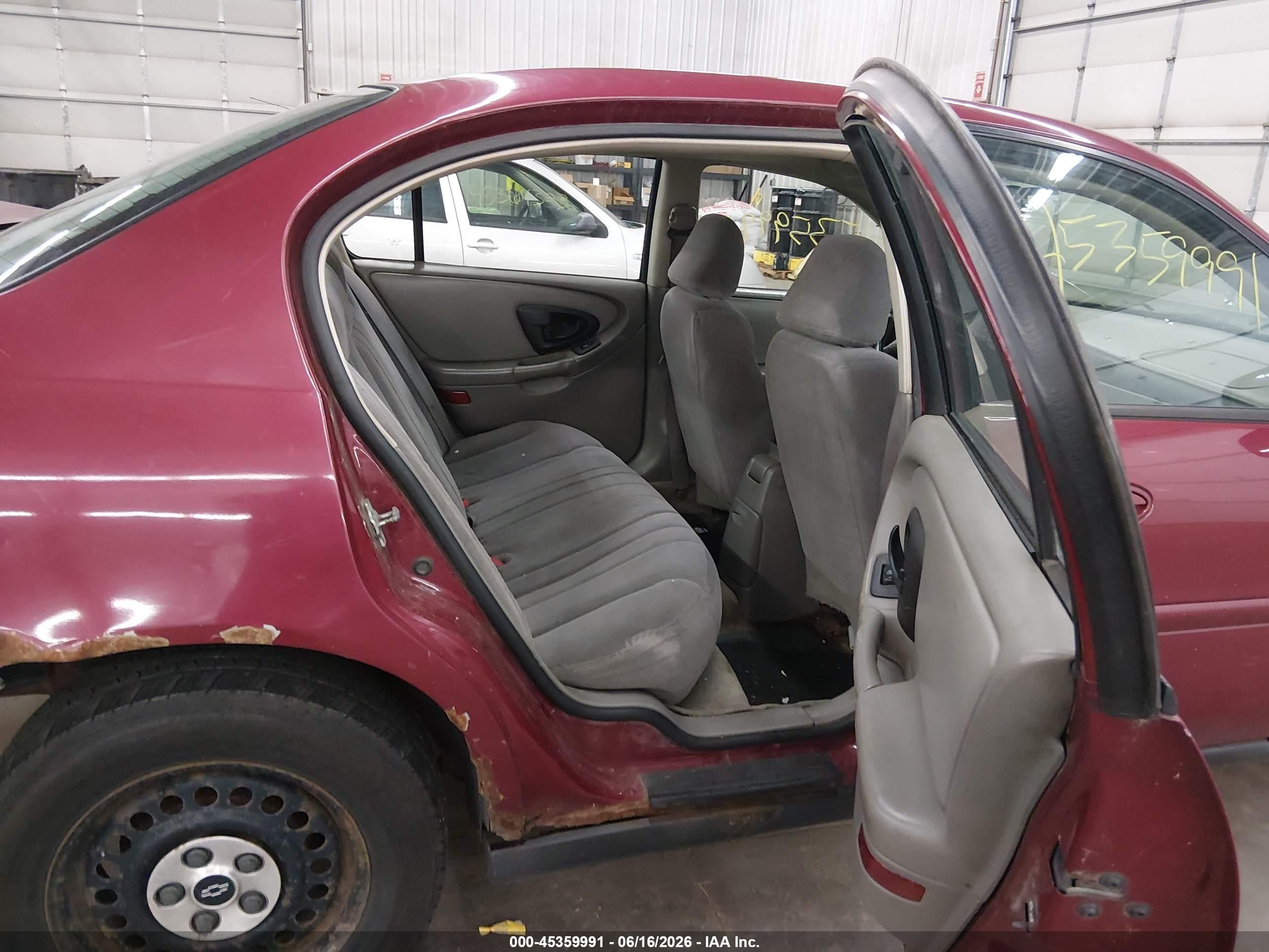 2004 Chevrolet Classic   Темно-бордовый vin: 1G1ND52FX4M649983