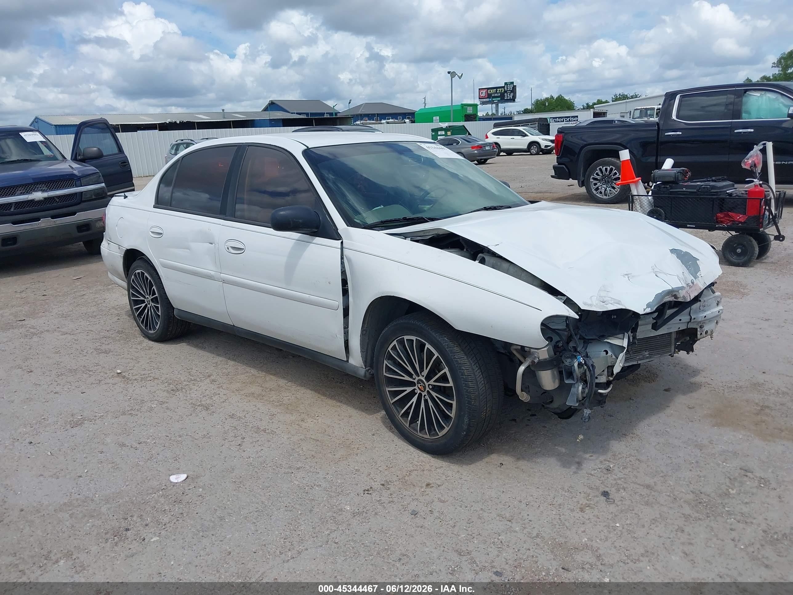 2005 Chevrolet Classic   White vin: 1G1ND52FX5M217637