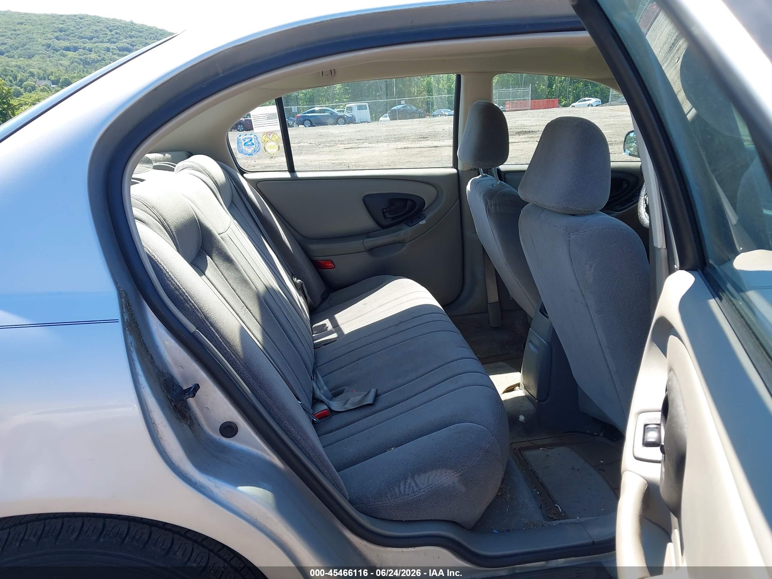 2003 Chevrolet Malibu Silver vin: 1G1ND52J03M741669