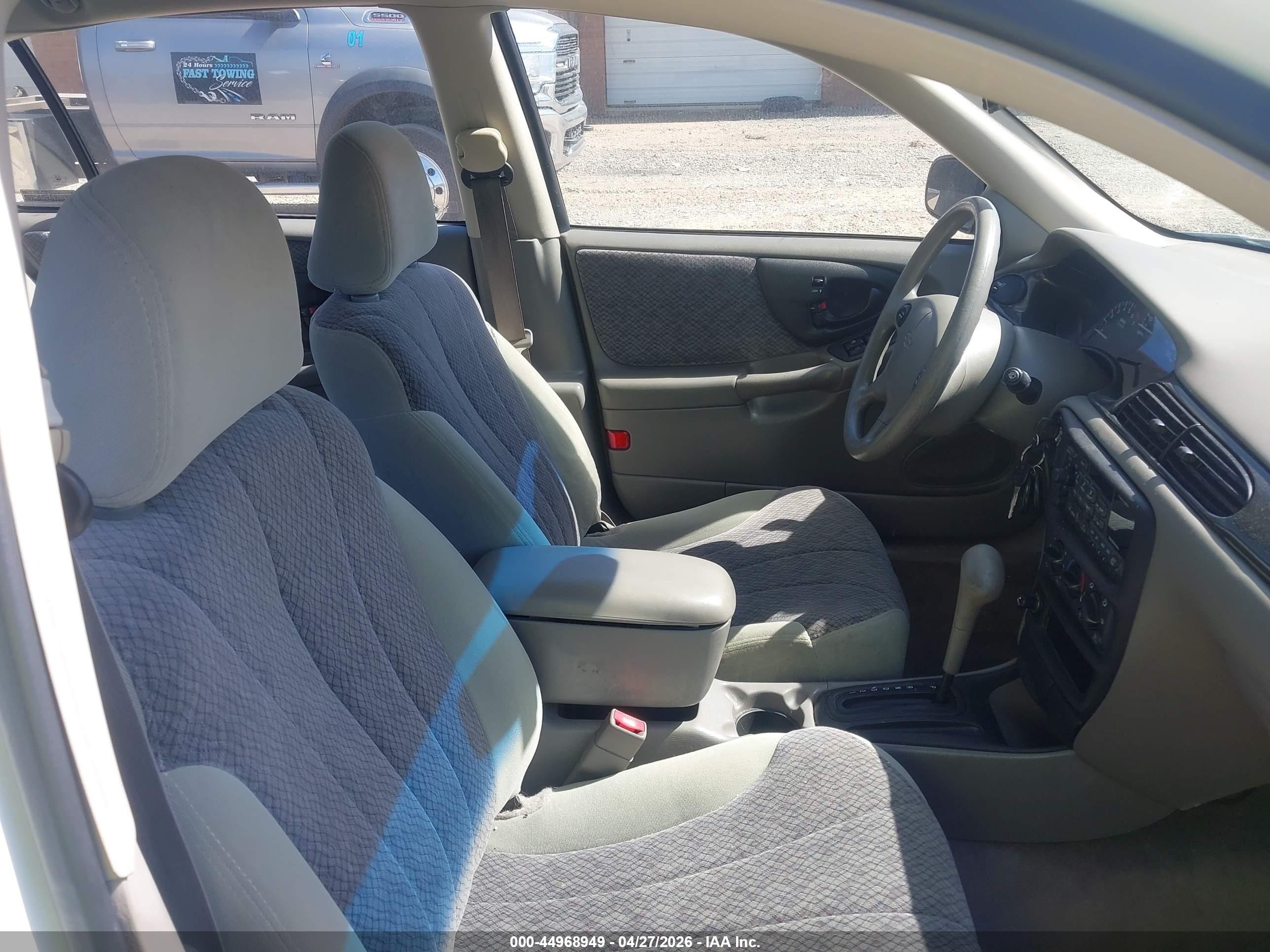 2000 Chevrolet Malibu   Белый vin: 1G1ND52J2Y6266733