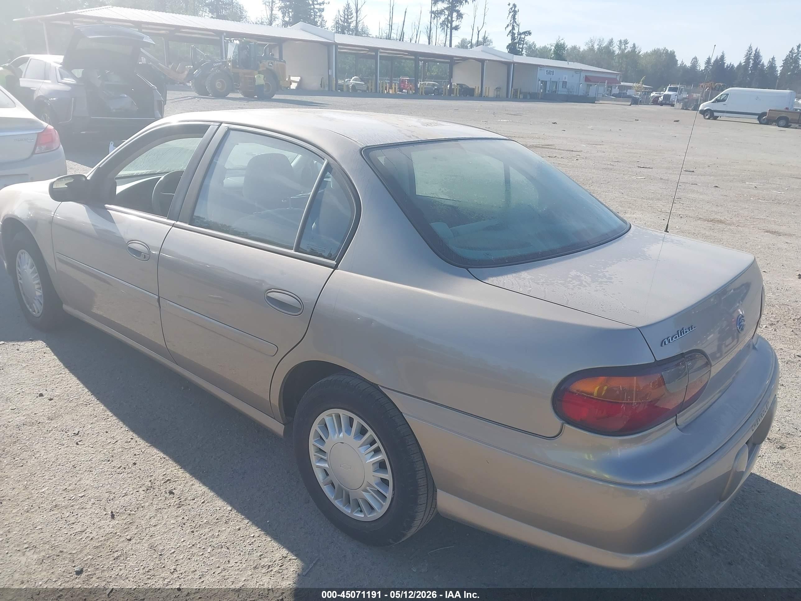 2000 Chevrolet Malibu   Gold vin: 1G1ND52J2Y6267414