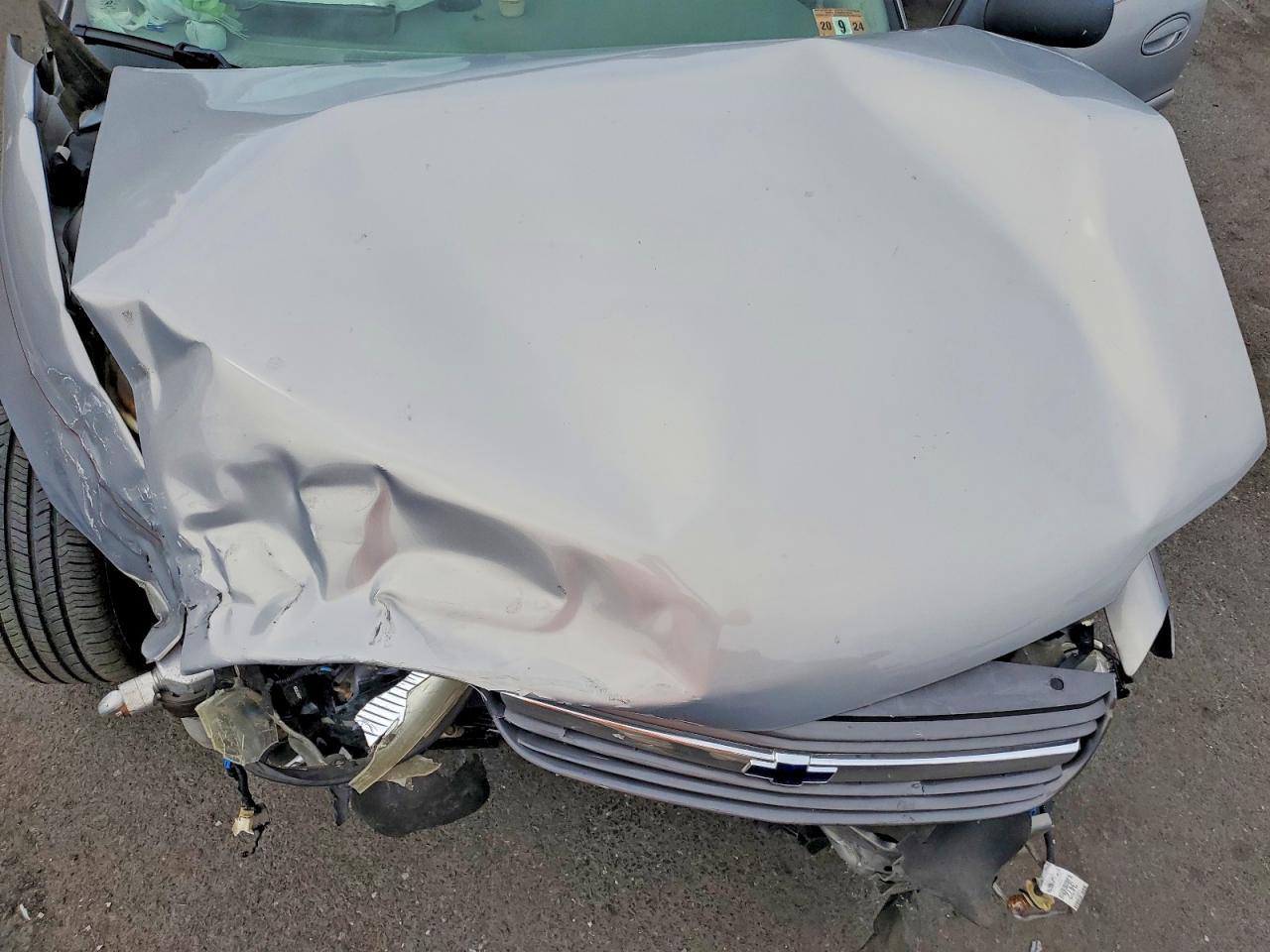 2000 Chevrolet Malibu Silver vin: 1G1ND52J2Y6333881