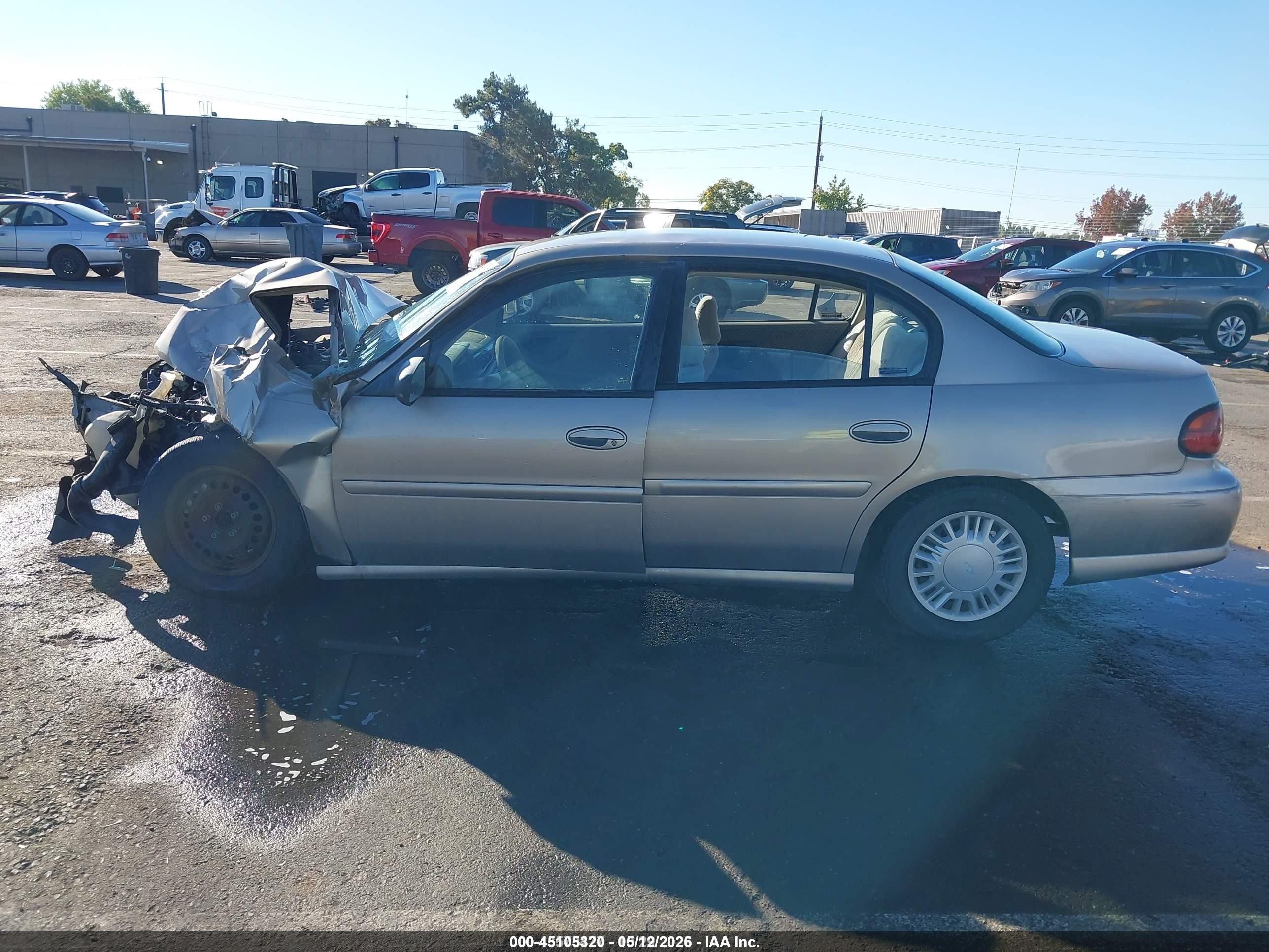 2000 Chevrolet Malibu   Gold vin: 1G1ND52J2Y6338885