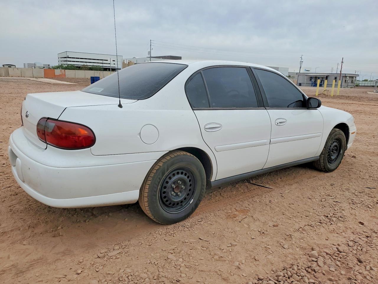 2003 Chevrolet Malibu Белый vin: 1G1ND52J43M642613