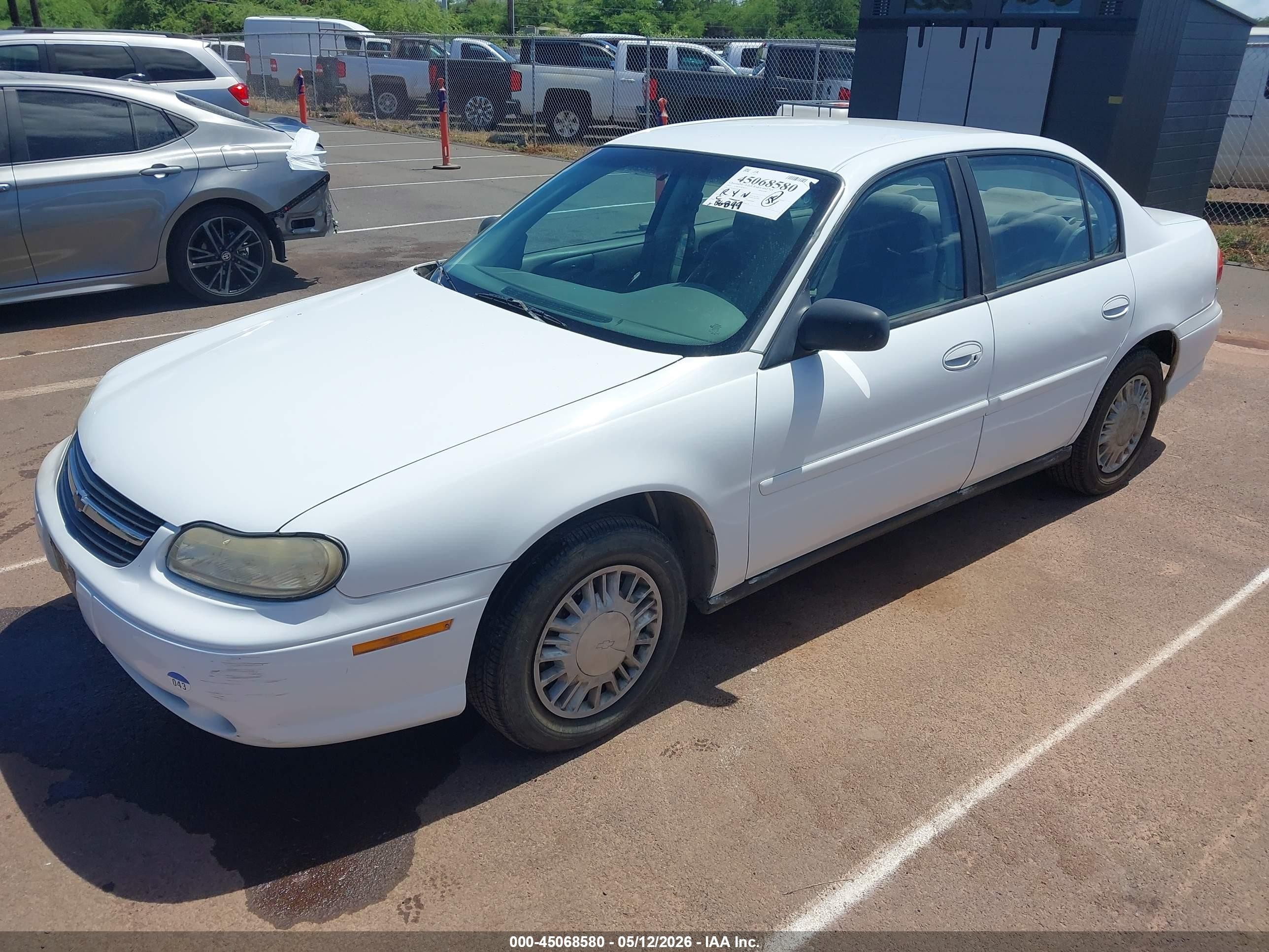 2002 Chevrolet Malibu   White vin: 1G1ND52J52M682875