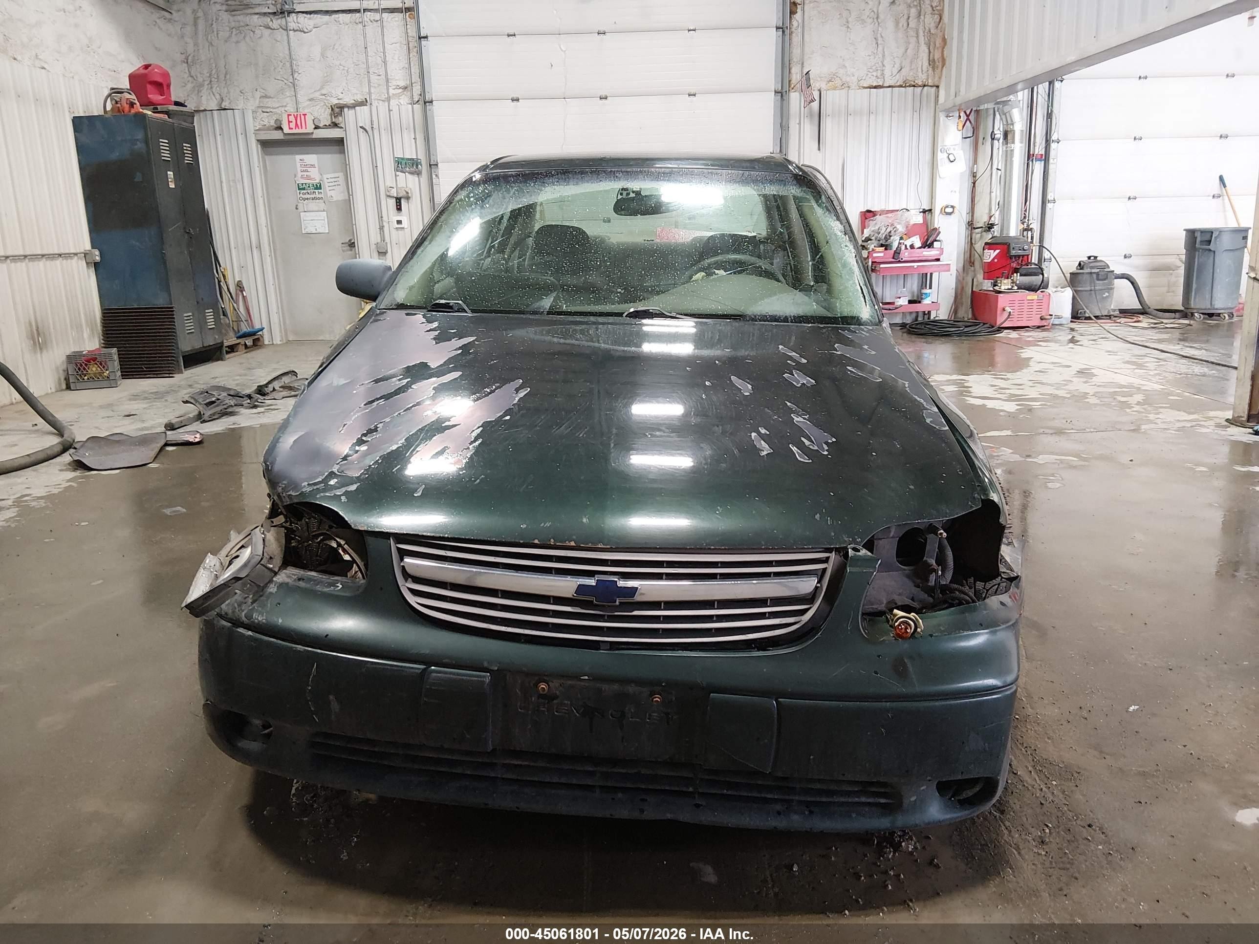 2002 Chevrolet Malibu   Green vin: 1G1ND52J52M694430