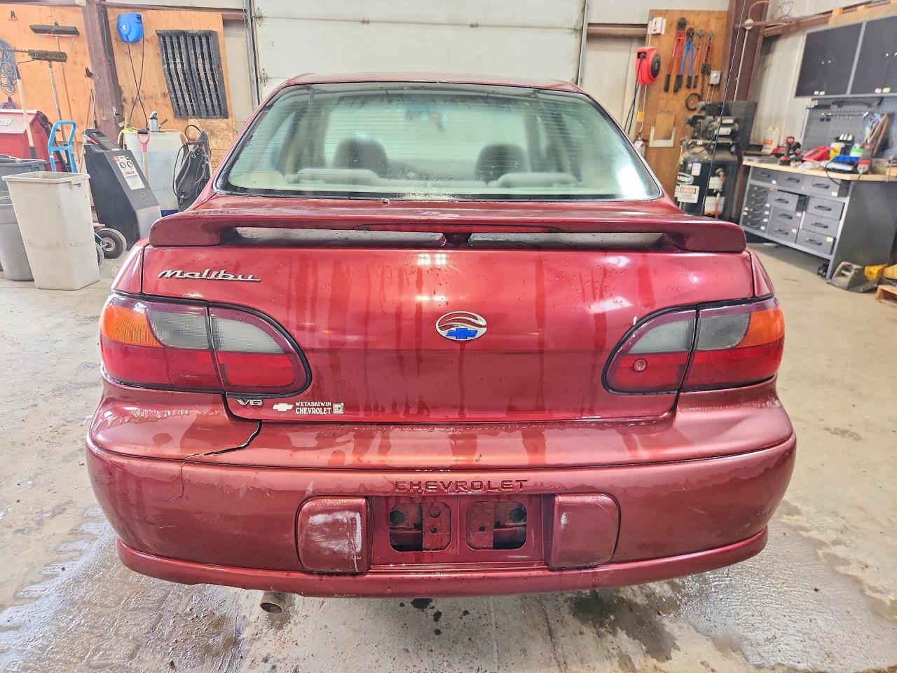 2002 Chevrolet Malibu Maroon vin: 1G1ND52J62M585300