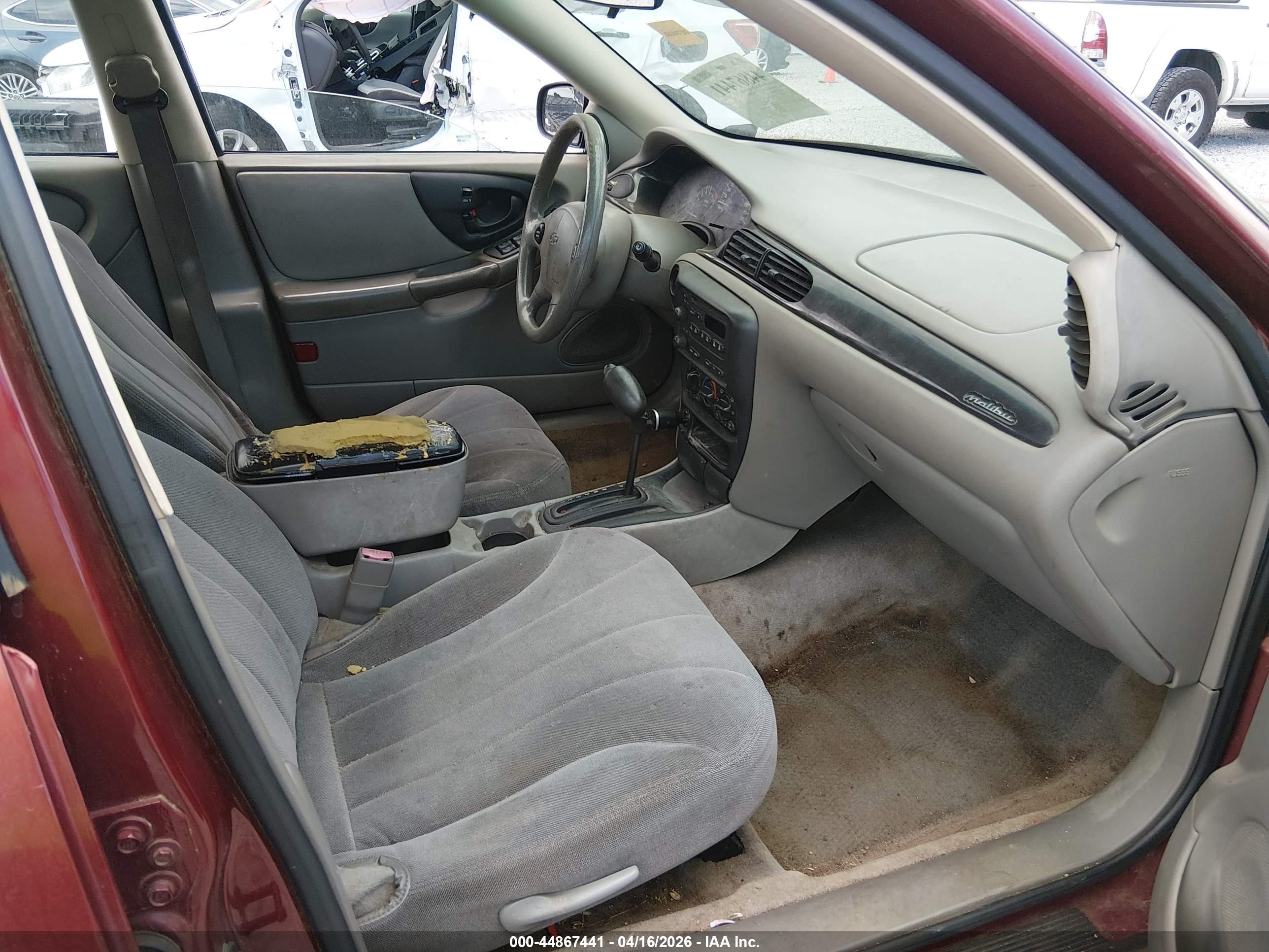 2003 Chevrolet Malibu   Maroon vin: 1G1ND52J63M708689
