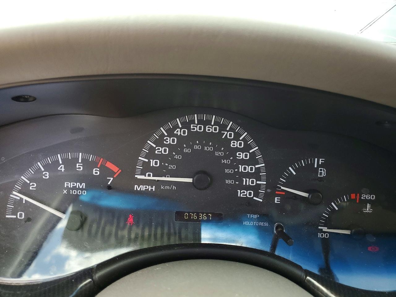 2001 Chevrolet Malibu Серебряный vin: 1G1ND52J916257677