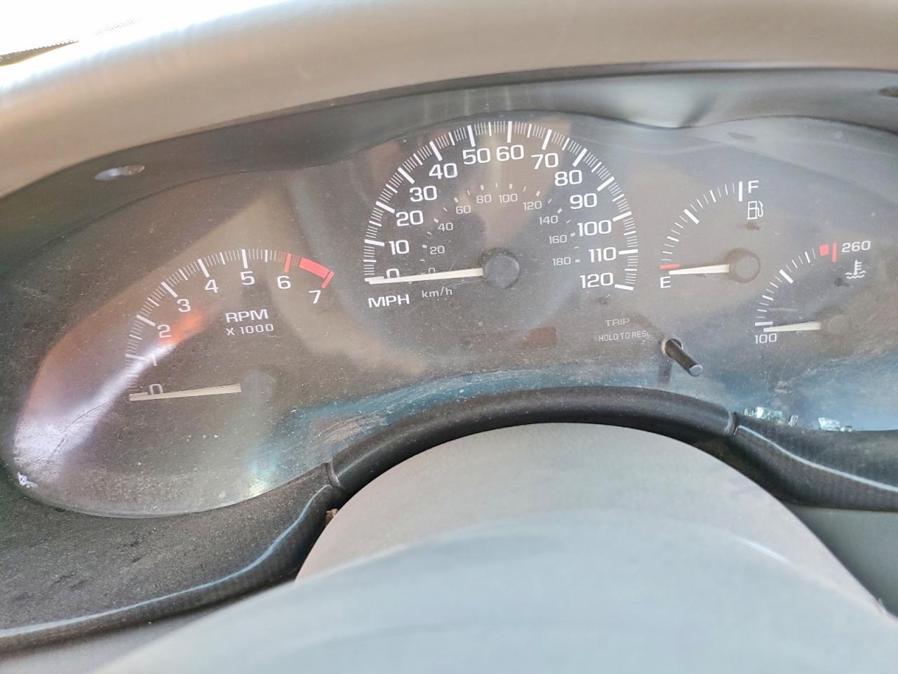 2002 Chevrolet Malibu White vin: 1G1ND52J92M595271