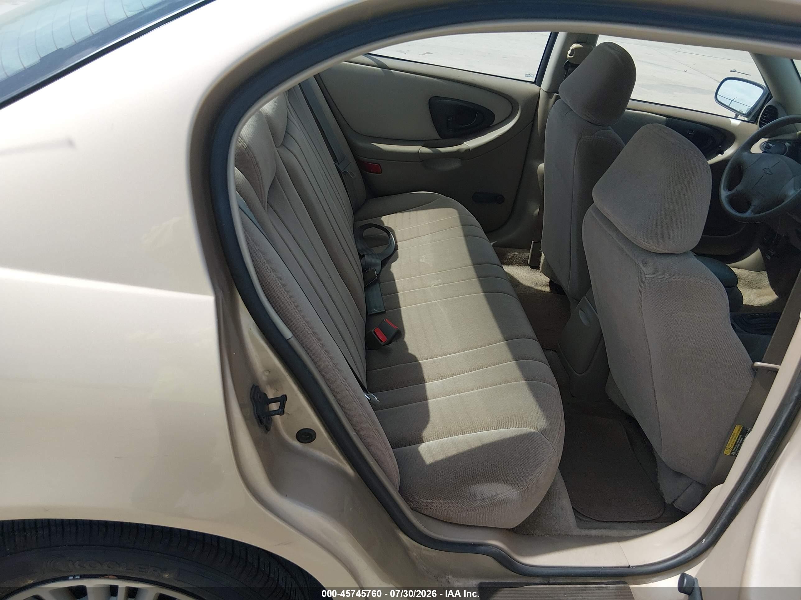 2003 Chevrolet Malibu   Gold vin: 1G1ND52J93M601183