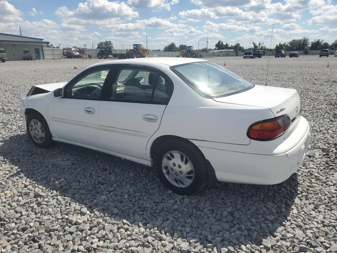 1998 Chevrolet Malibu Белый vin: 1G1ND52M0WY125784