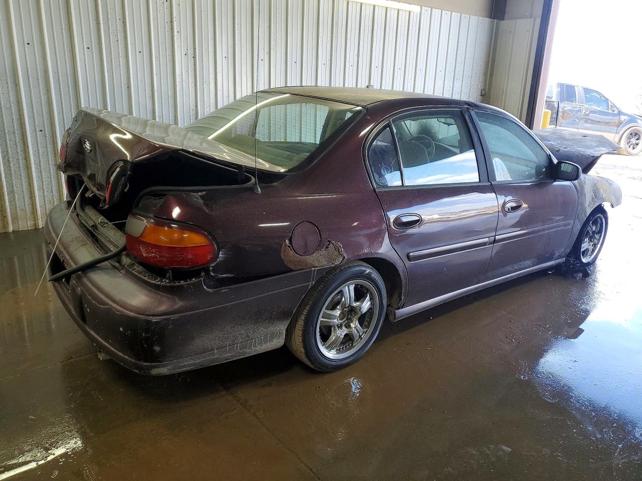 1998 Chevrolet Malibu Burgundy vin: 1G1ND52M2WY159273