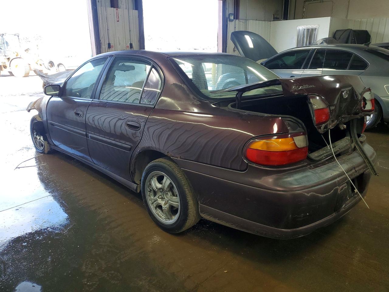 1998 Chevrolet Malibu Burgundy vin: 1G1ND52M2WY159273
