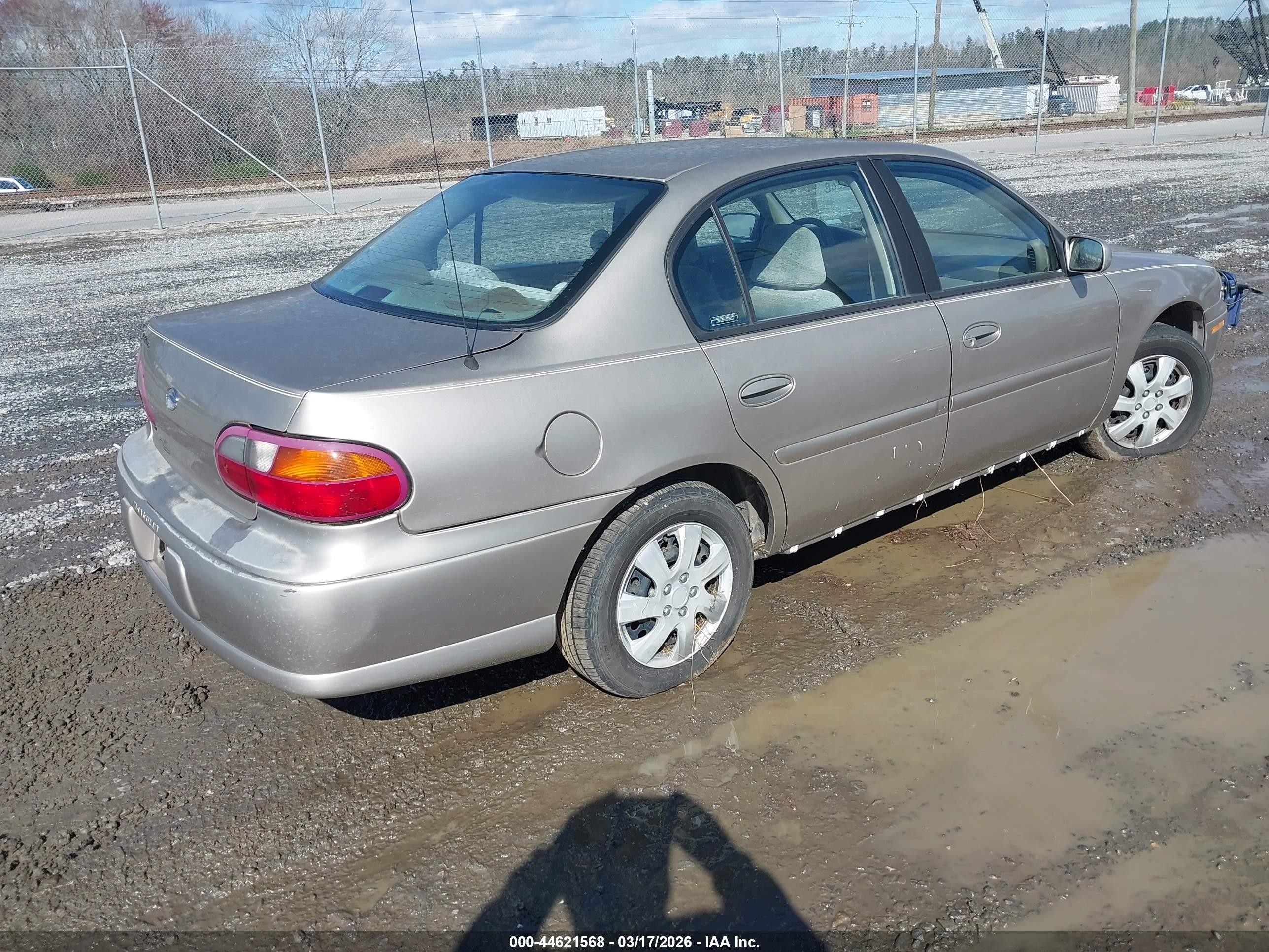 1997 Chevrolet Malibu   Champagne vin: 1G1ND52M7VY100721
