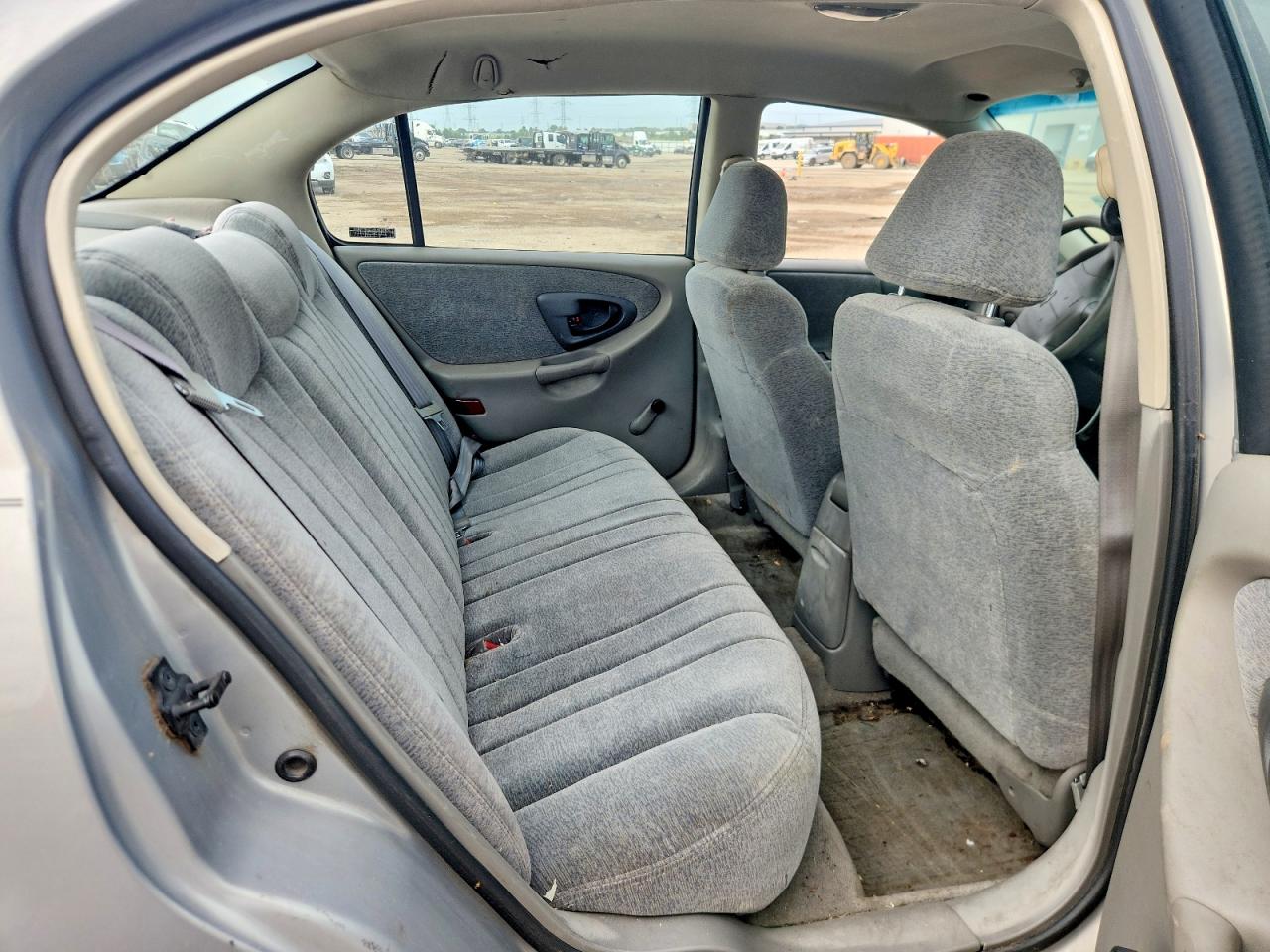 1999 Chevrolet Malibu Серебряный vin: 1G1ND52T2X6270457