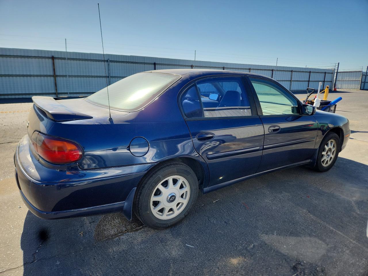 1999 Chevrolet Malibu Ls Blue vin: 1G1NE52J0X6251062