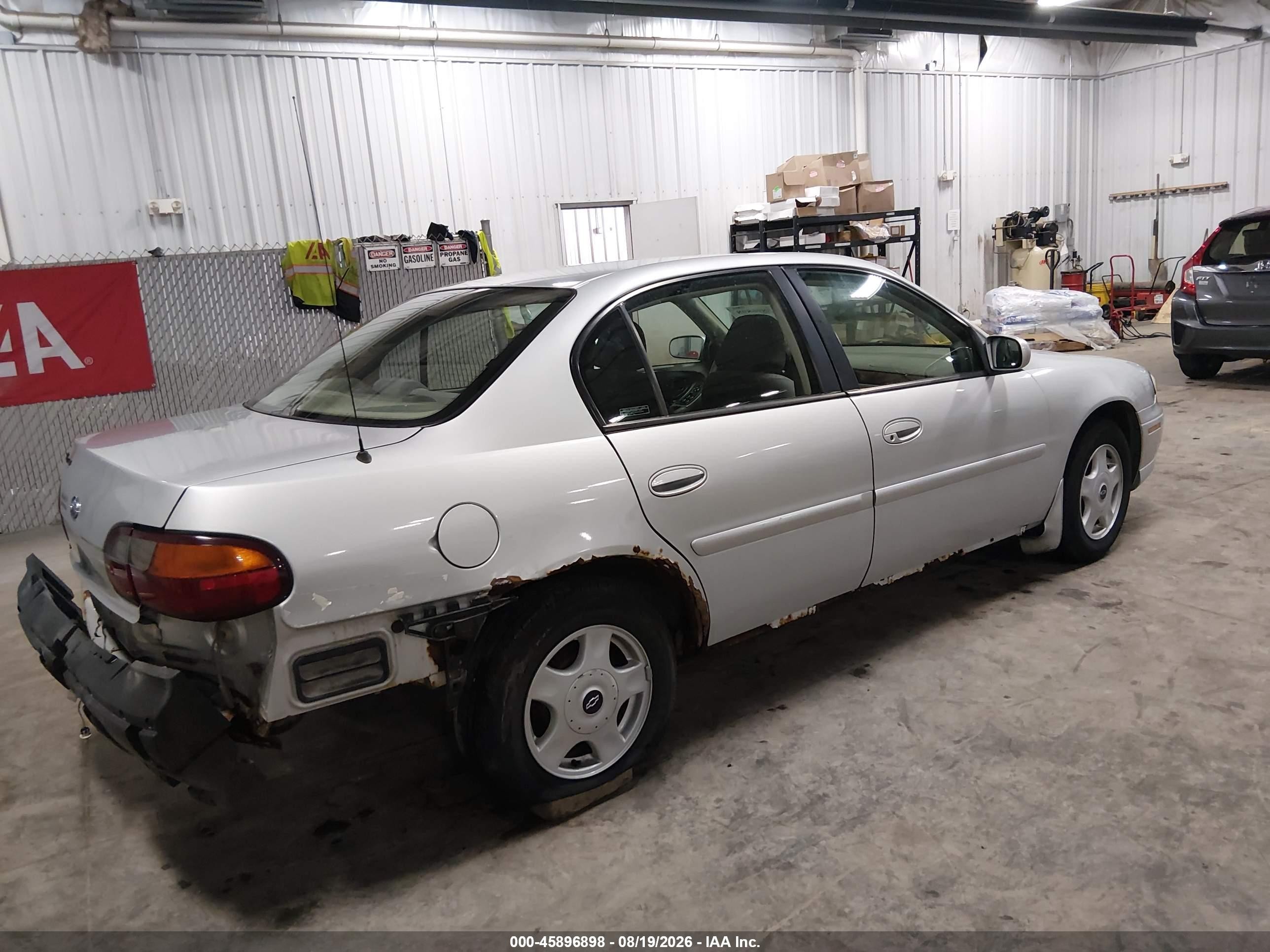 2001 Chevrolet Malibu Ls Silver vin: 1G1NE52J116238084