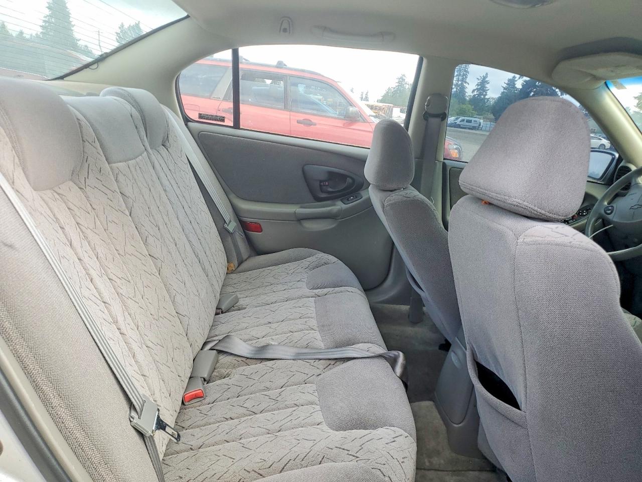 2002 Chevrolet Malibu Ls Silver vin: 1G1NE52J32M564417