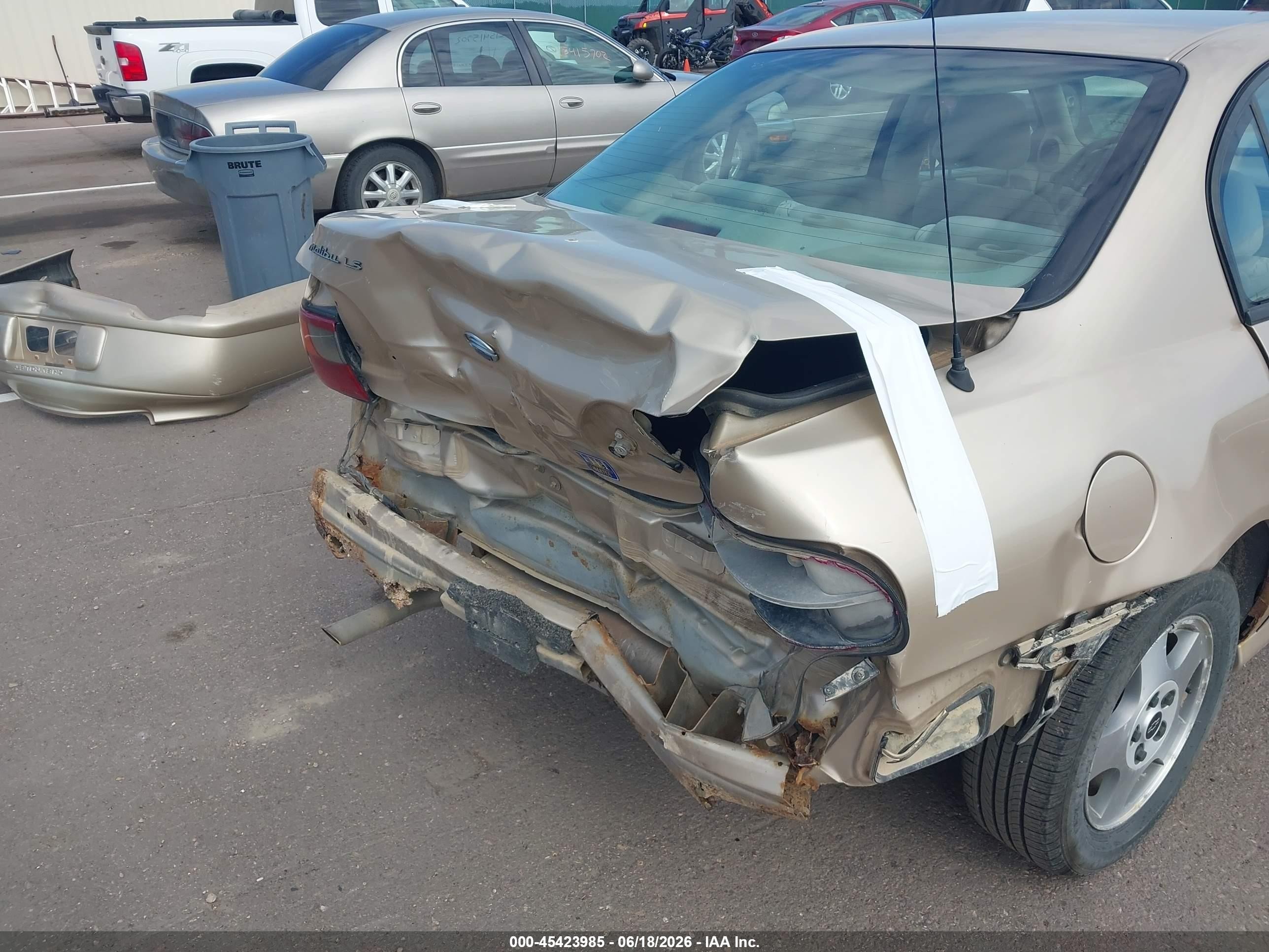2003 Chevrolet Malibu Ls Желто-коричневый vin: 1G1NE52J43M655407