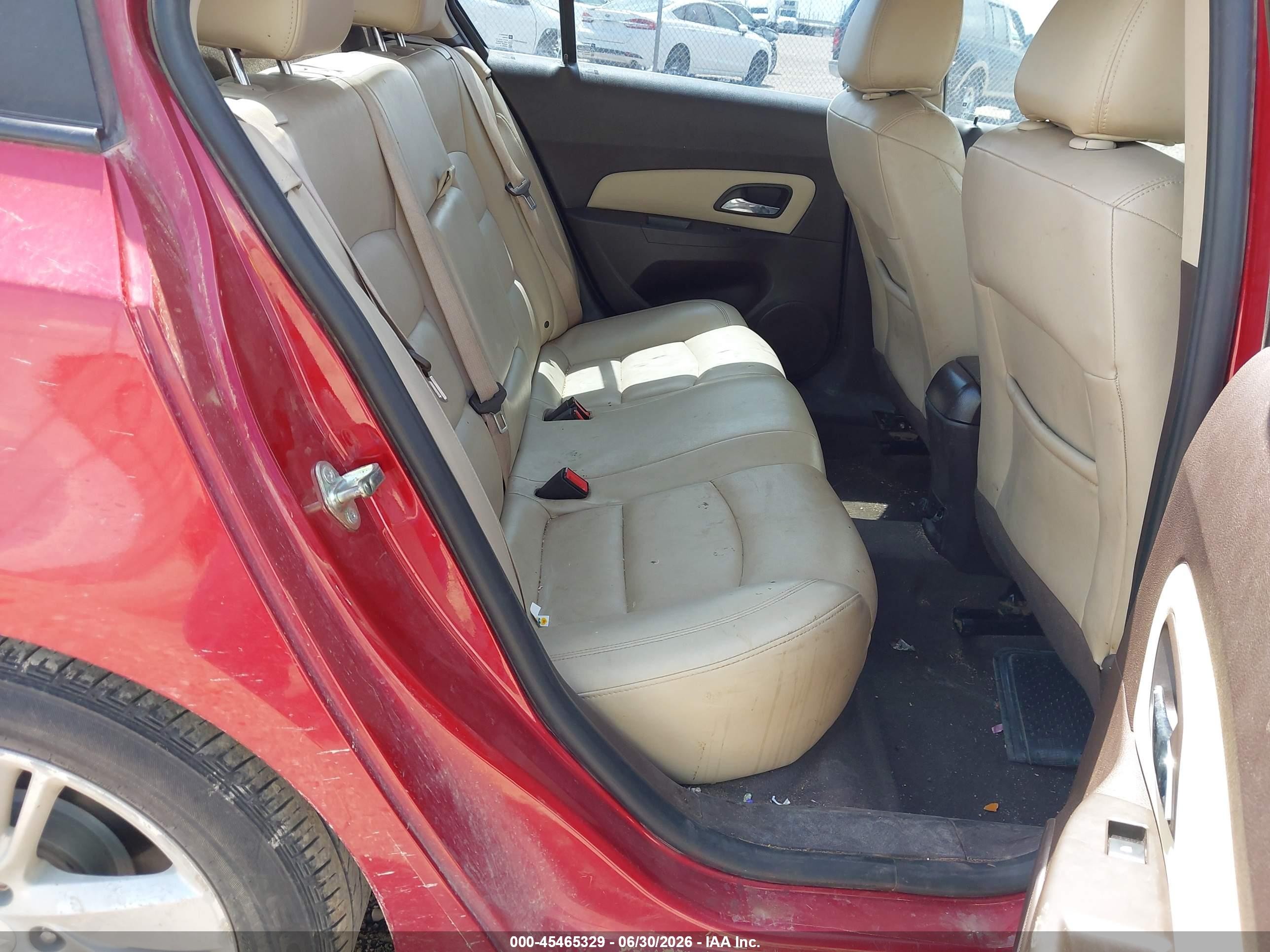 2014 Chevrolet Cruze Diesel Red vin: 1G1P75SZ1E7299458