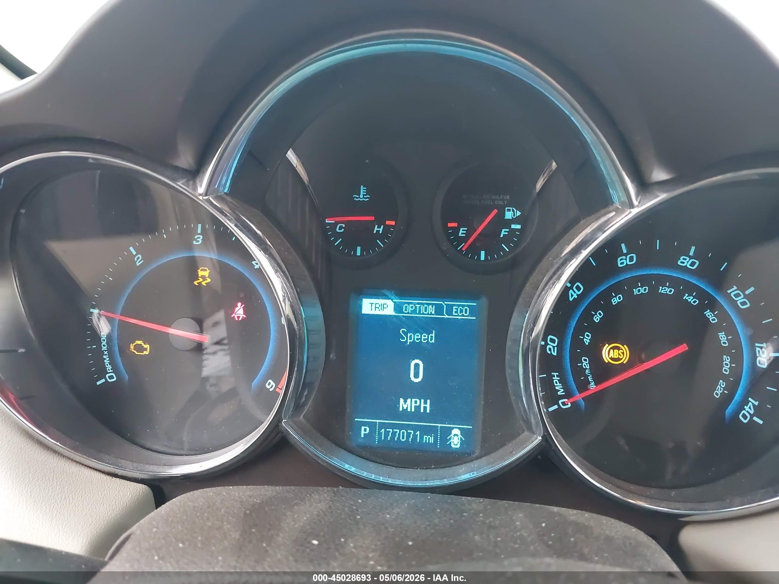 2014 Chevrolet Cruze Diesel Green vin: 1G1P75SZ6E7420954