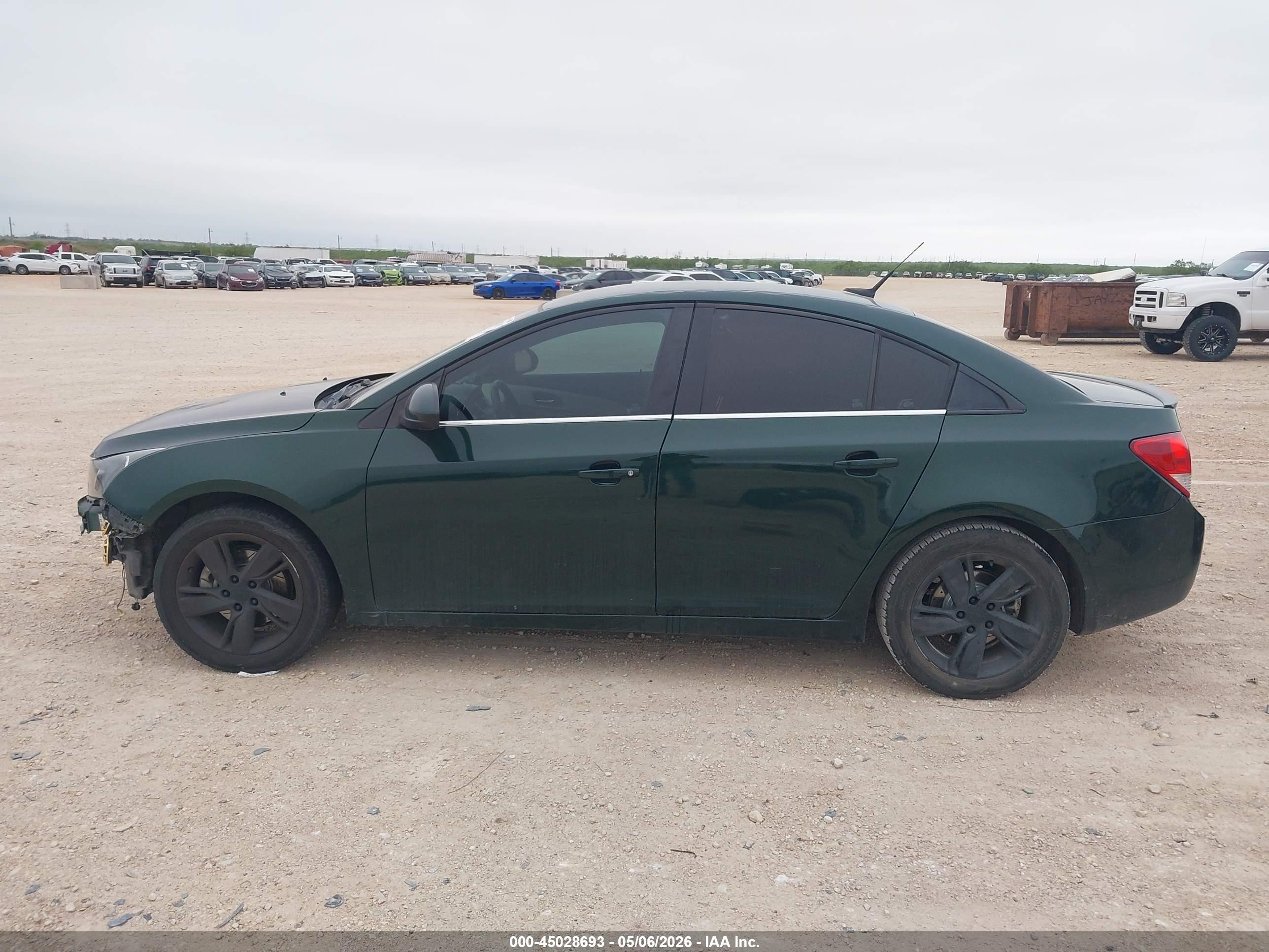 2014 Chevrolet Cruze Diesel Green vin: 1G1P75SZ6E7420954