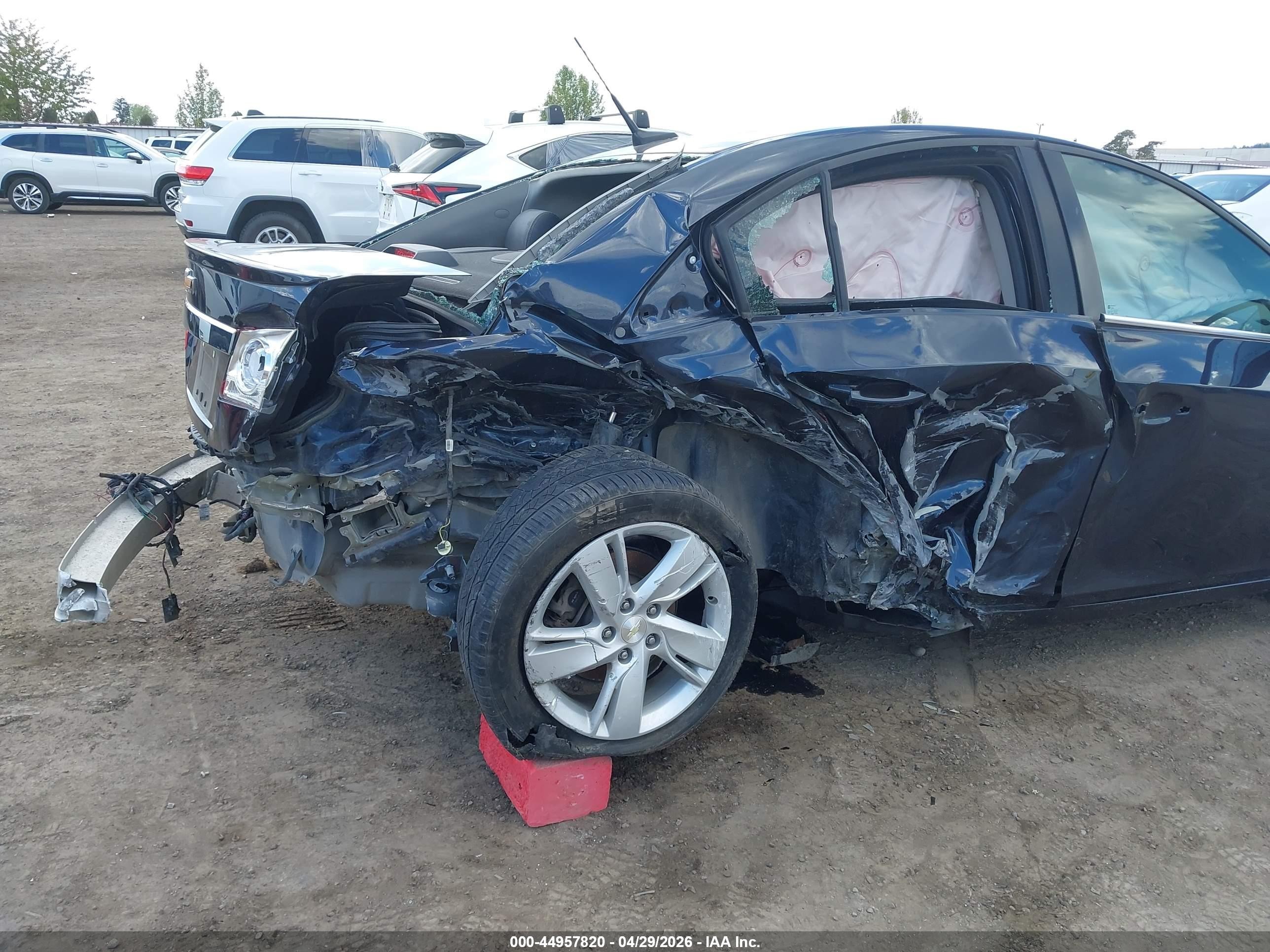 2014 Chevrolet Cruze Diesel Синий vin: 1G1P75SZ8E7396415