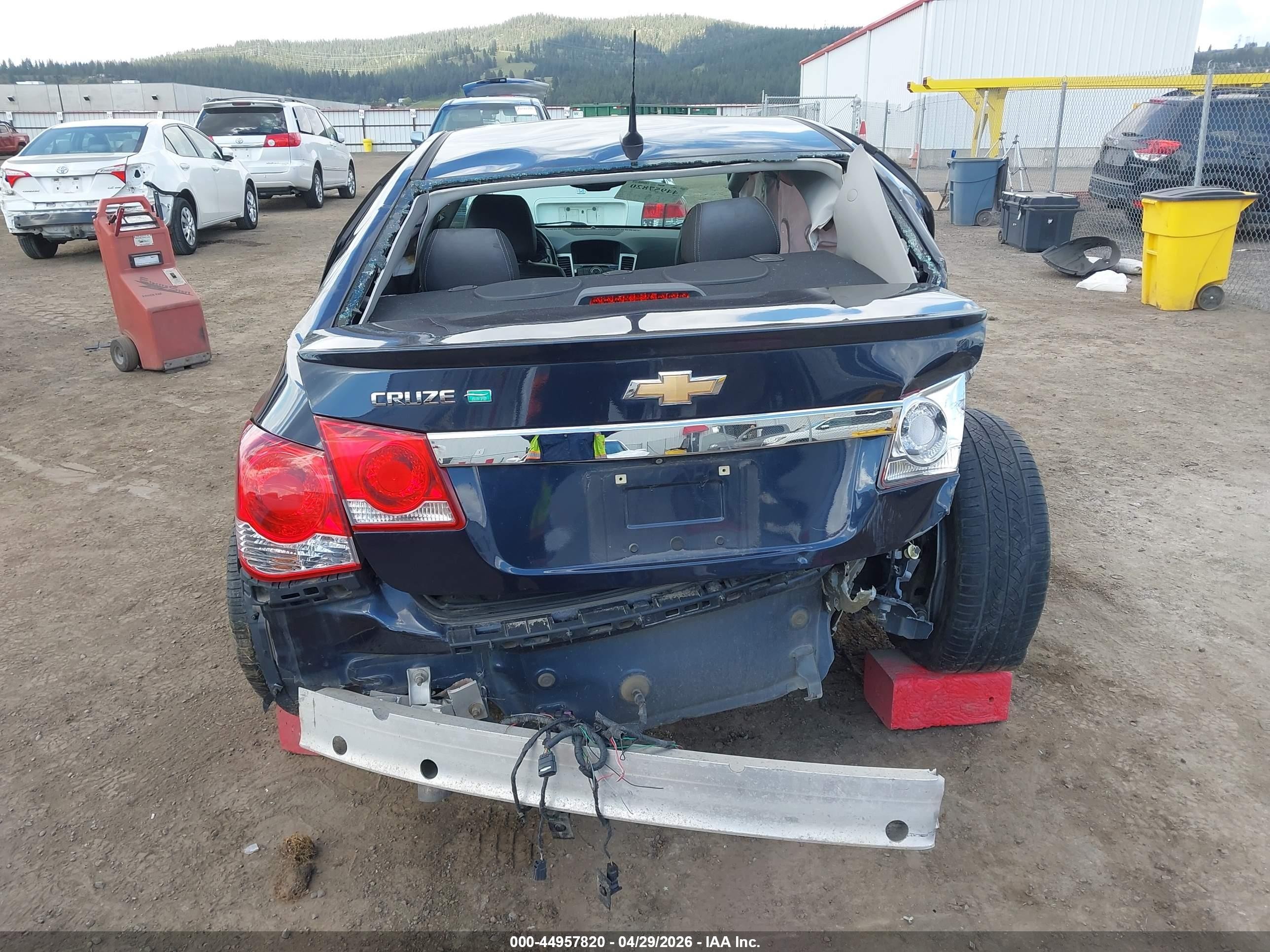 2014 Chevrolet Cruze Diesel Синий vin: 1G1P75SZ8E7396415