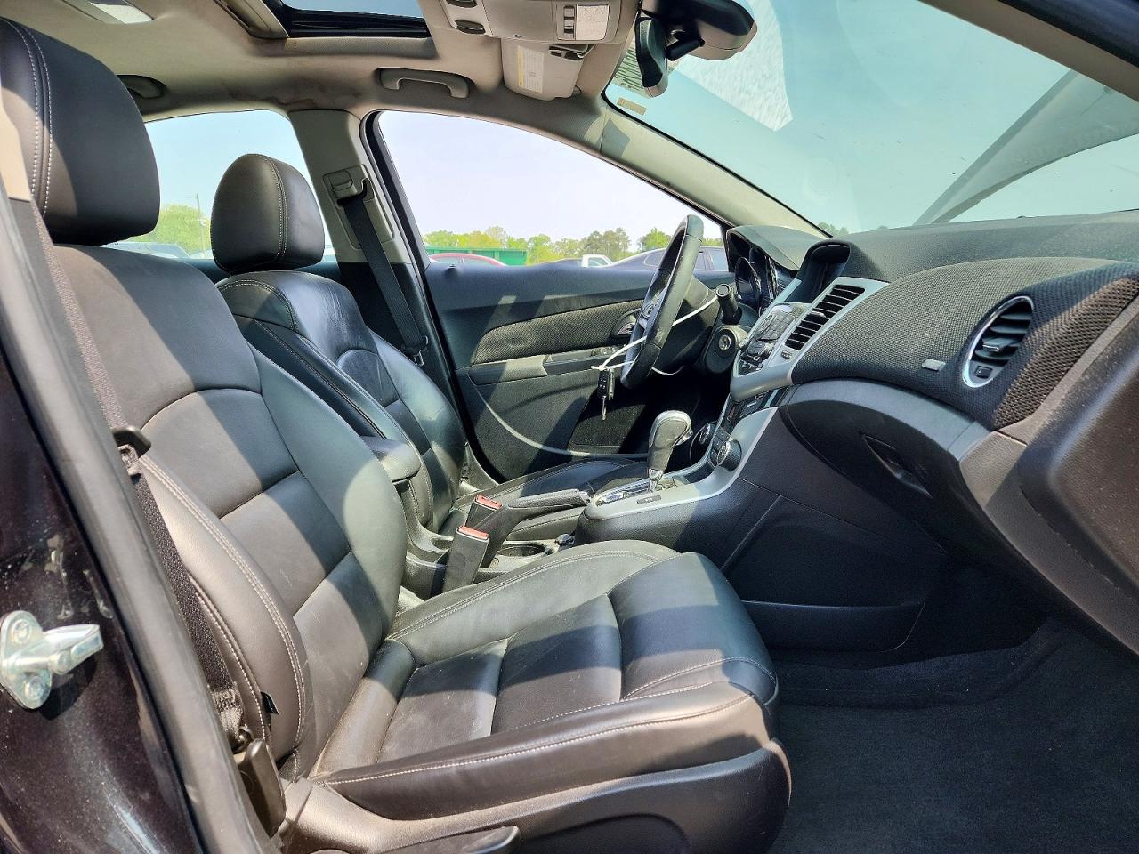 2014 Chevrolet Cruze Black vin: 1G1P75SZ9E7100656