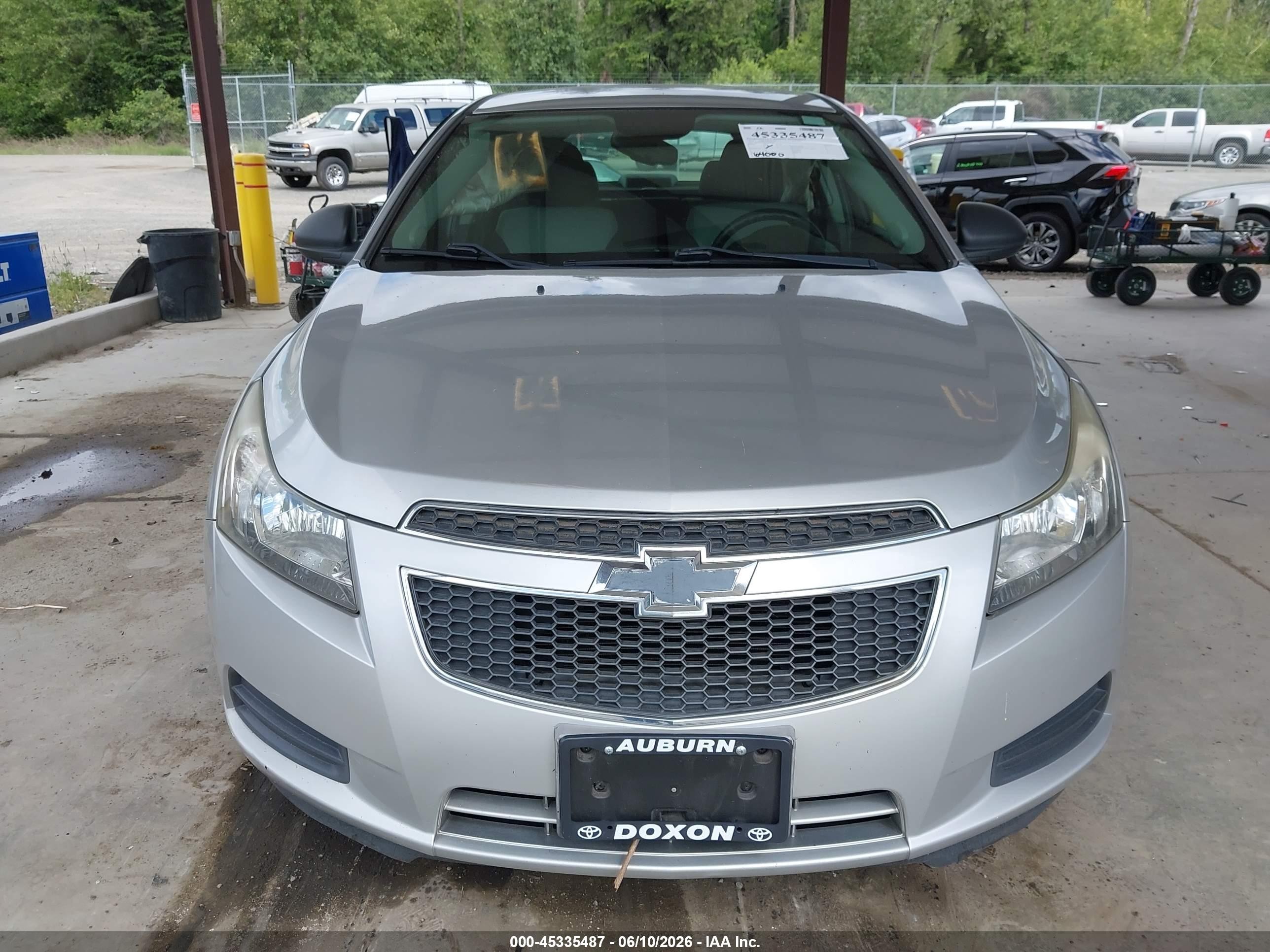 2013 Chevrolet Cruze Ls Auto Silver vin: 1G1PA5SG2D7164925