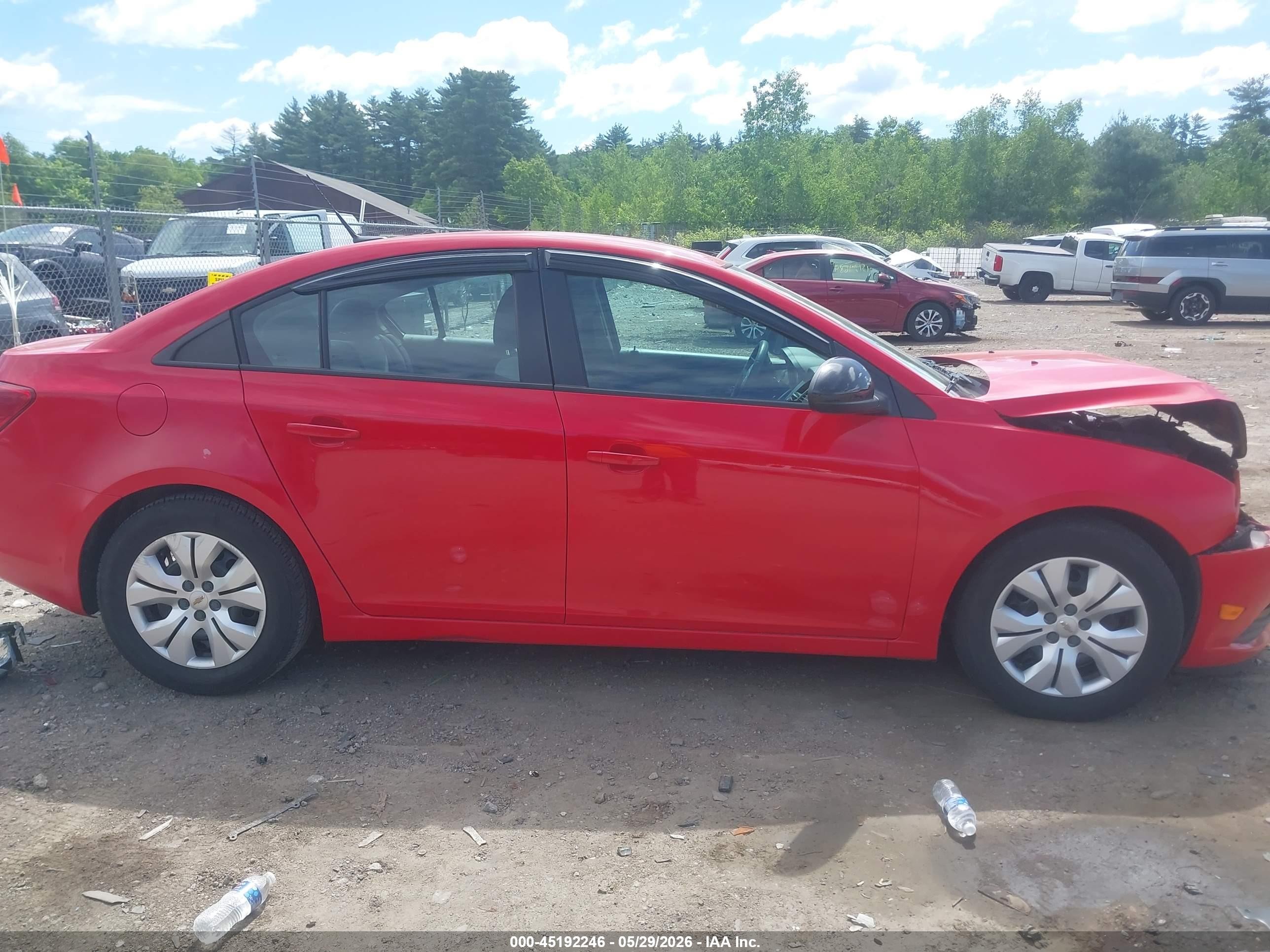 2014 Chevrolet Cruze Ls Auto Red vin: 1G1PA5SG2E7117234
