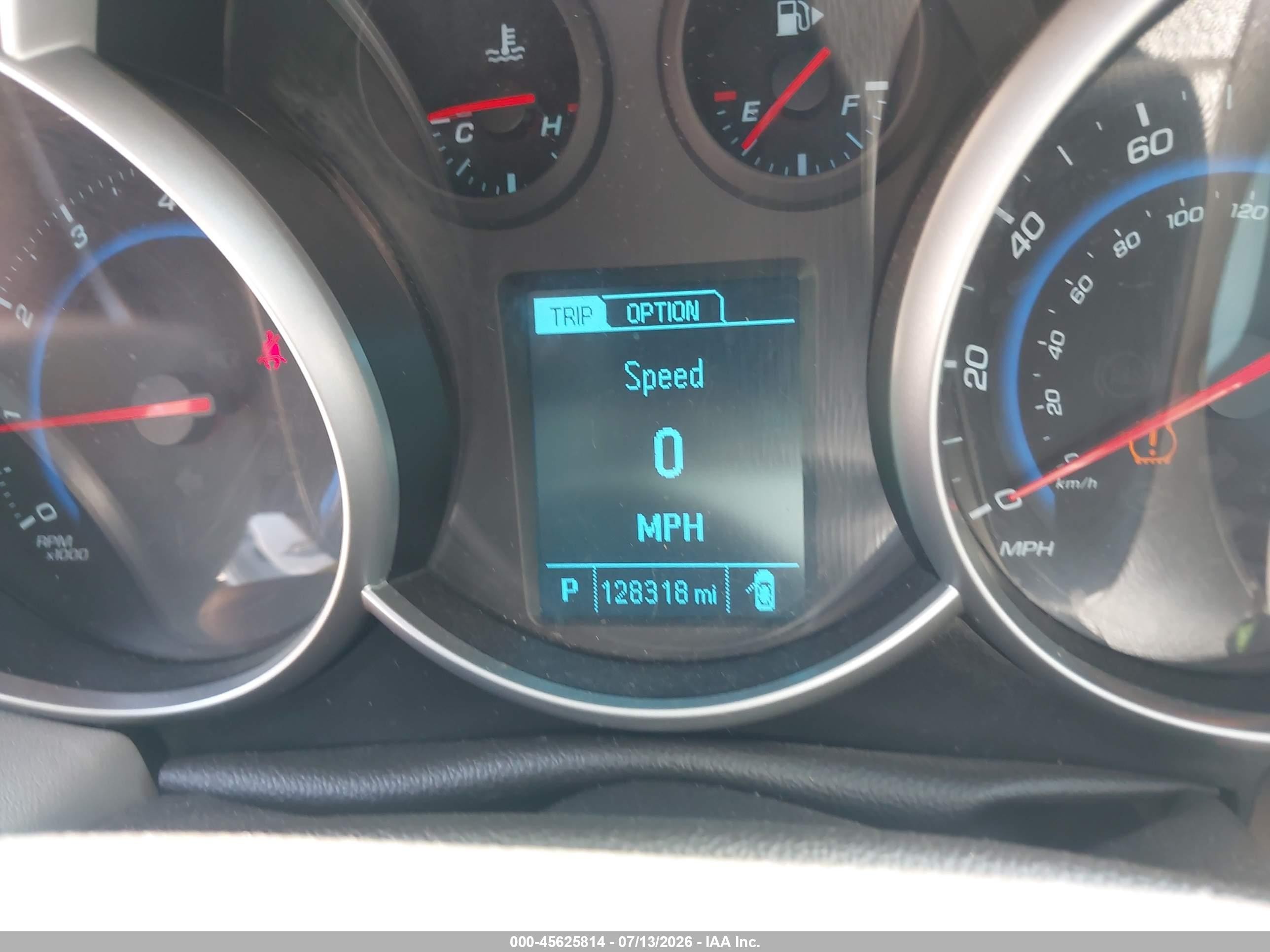 2015 Chevrolet Cruze Ls Auto White vin: 1G1PA5SG2F7254692