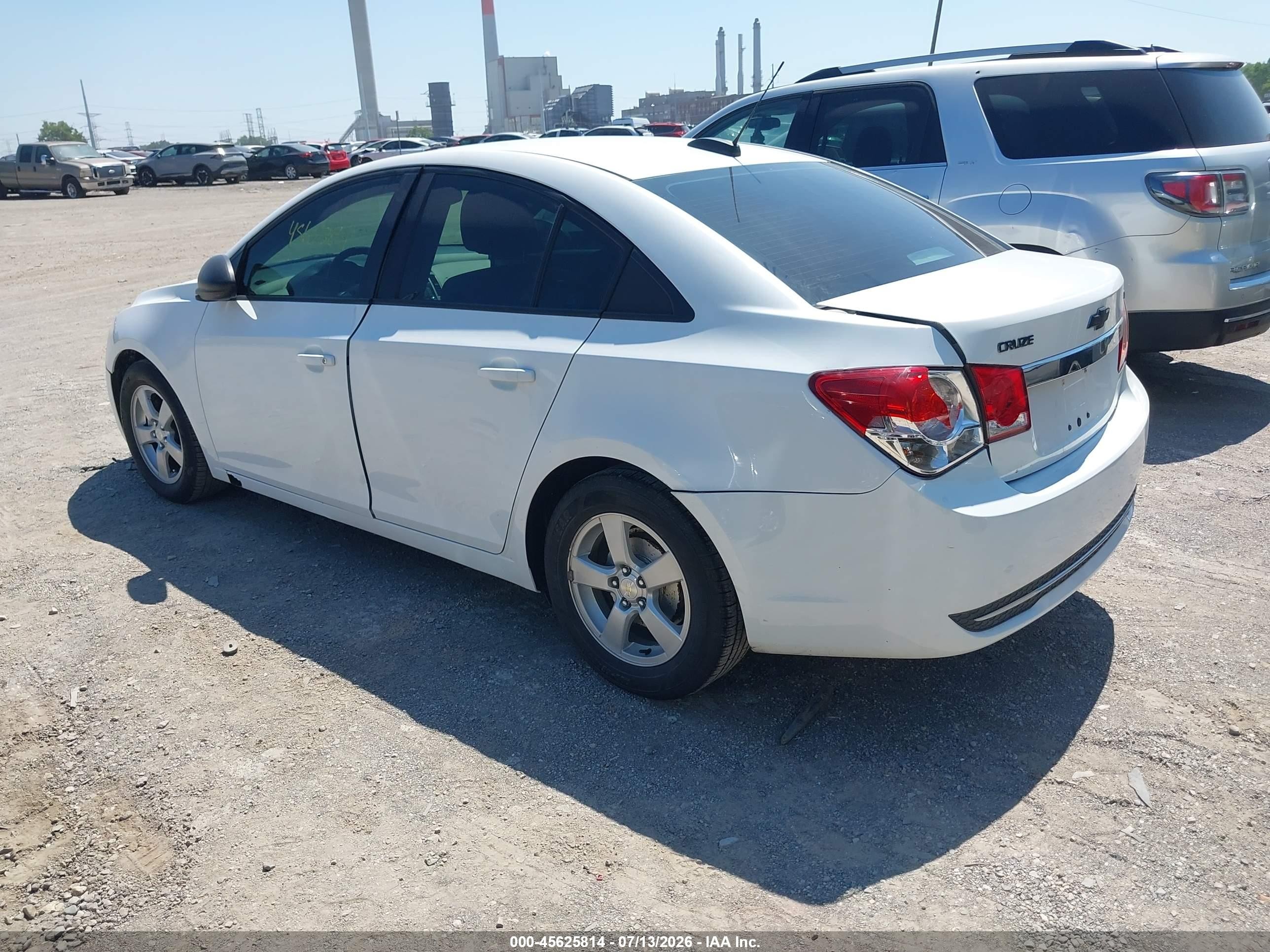 2015 Chevrolet Cruze Ls Auto White vin: 1G1PA5SG2F7254692