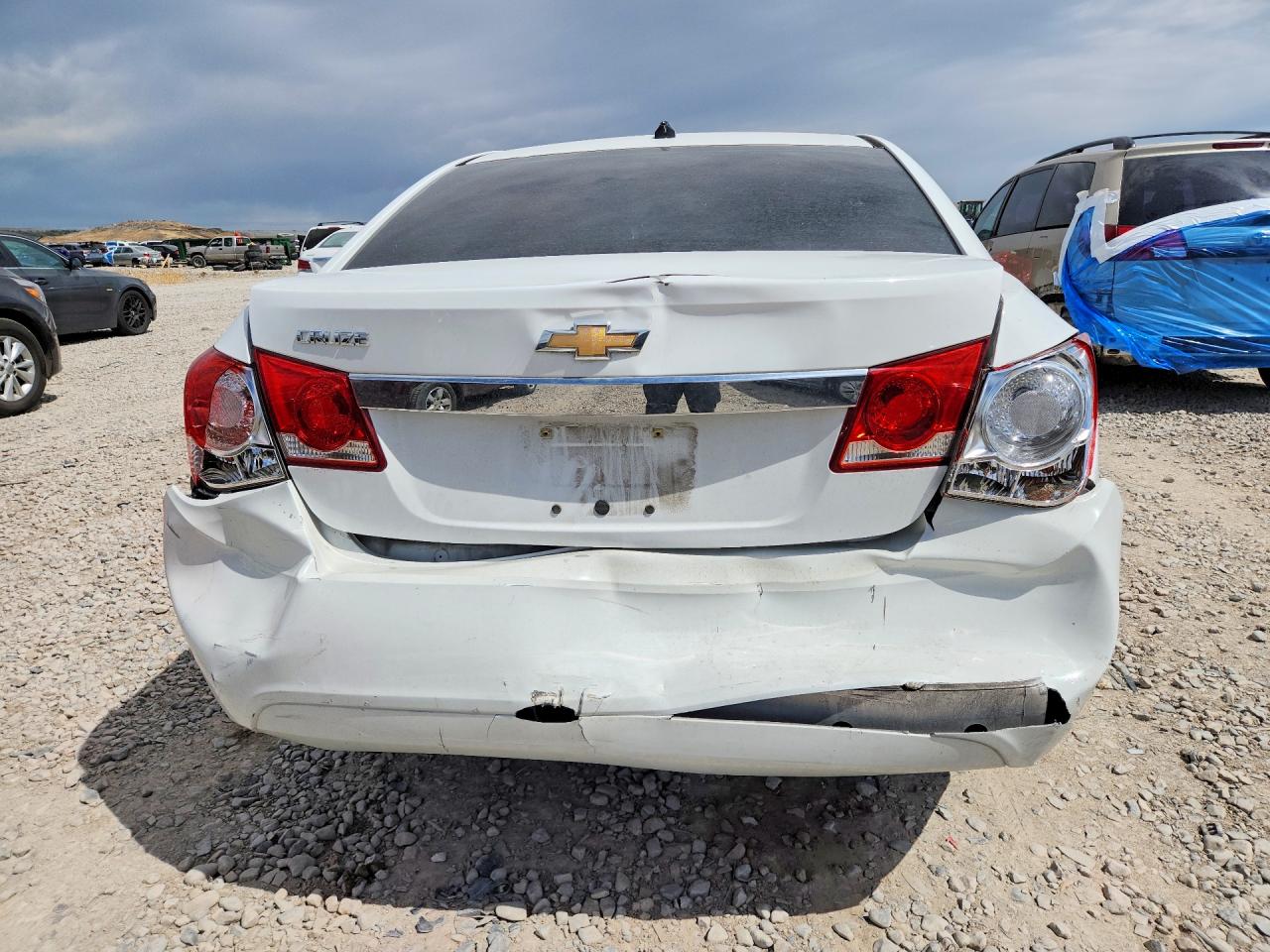 2013 Chevrolet Cruze Ls White vin: 1G1PA5SG3D7220838