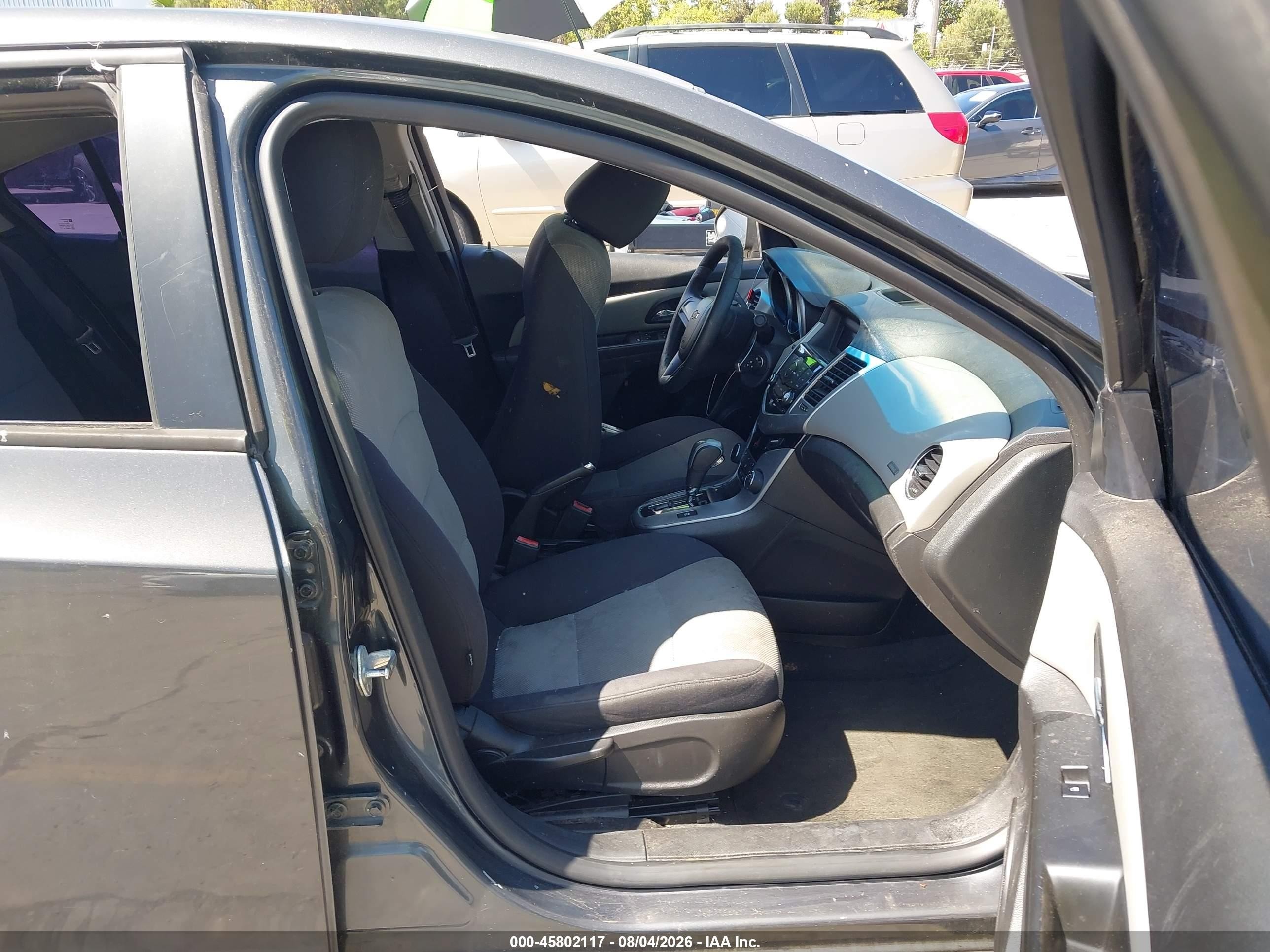 2013 Chevrolet Cruze Ls Auto Gray vin: 1G1PA5SG4D7166241